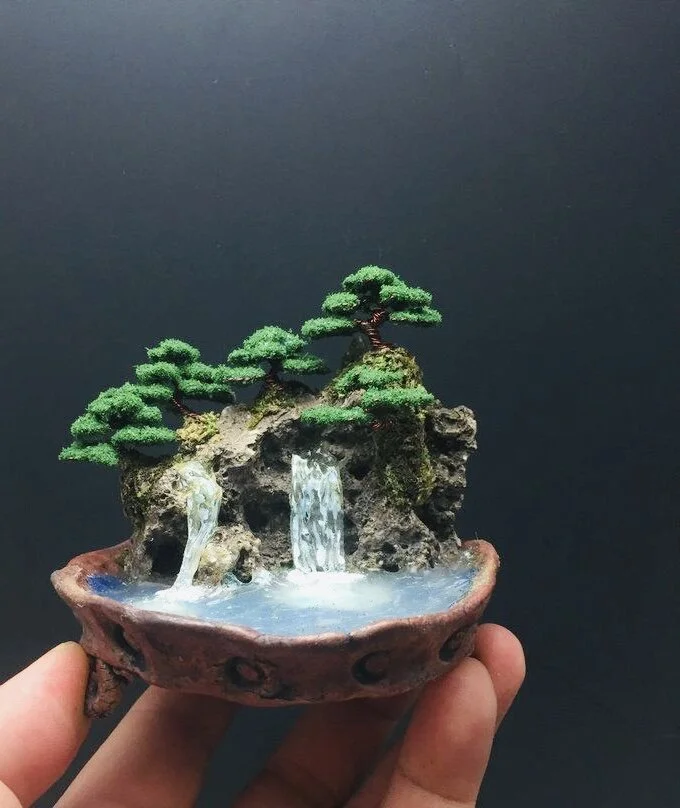 CF256F73-0D15-4C75-83D8-8B55EFB645B0