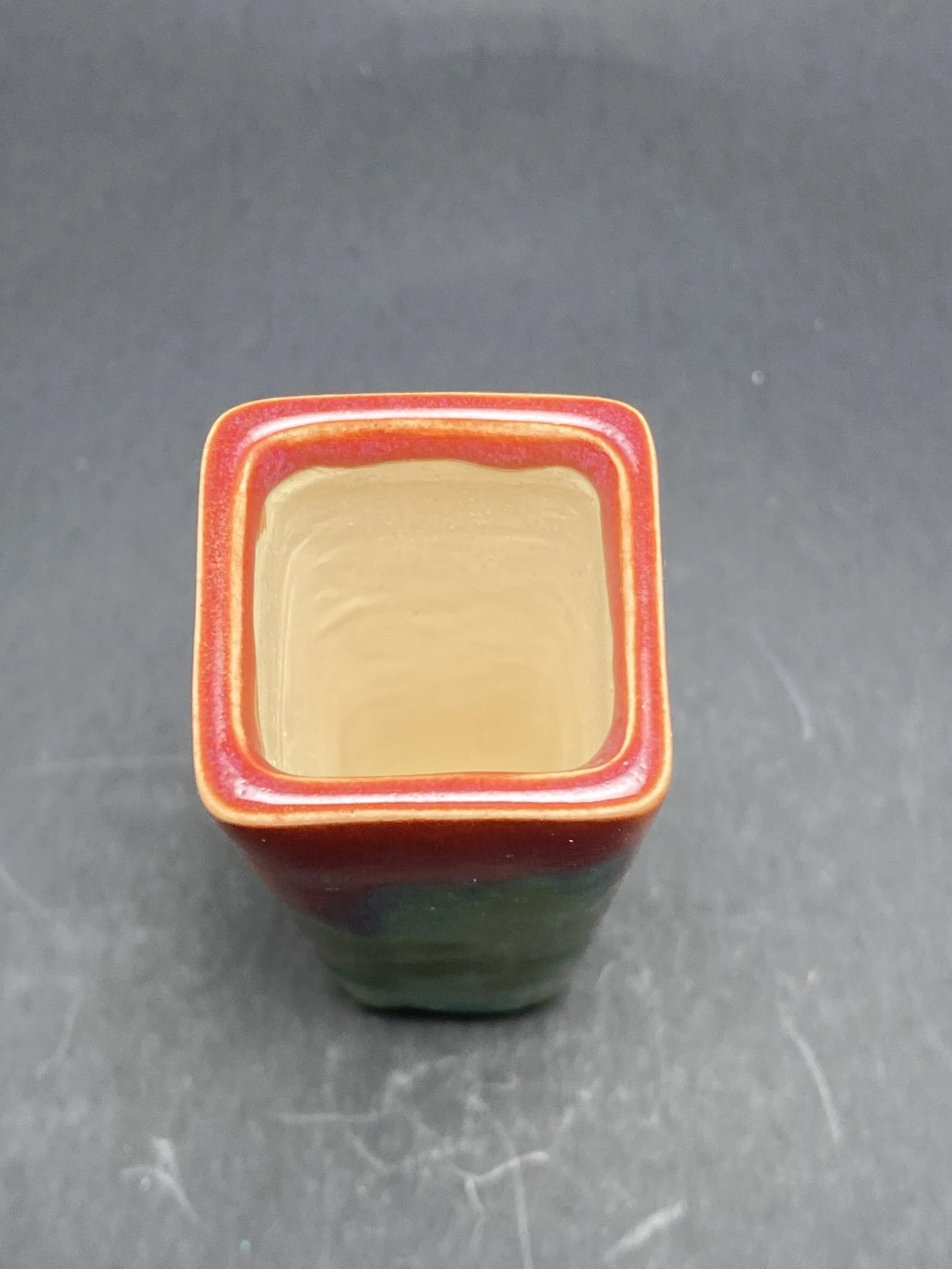 032D55E6-51A6-4B3E-BC34-928956916B35