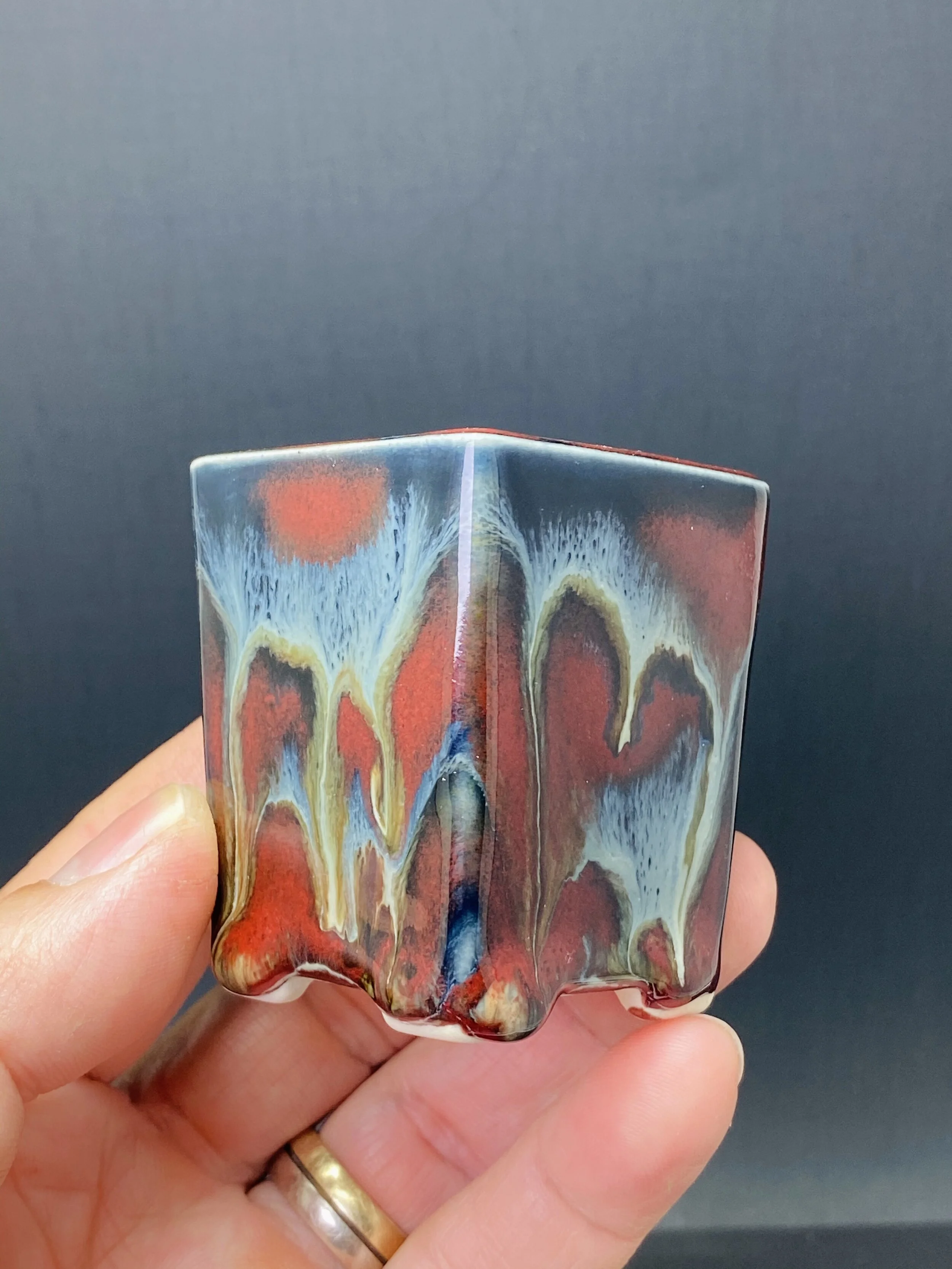 3484E8FD-218F-41F4-BCE7-1390B5318652