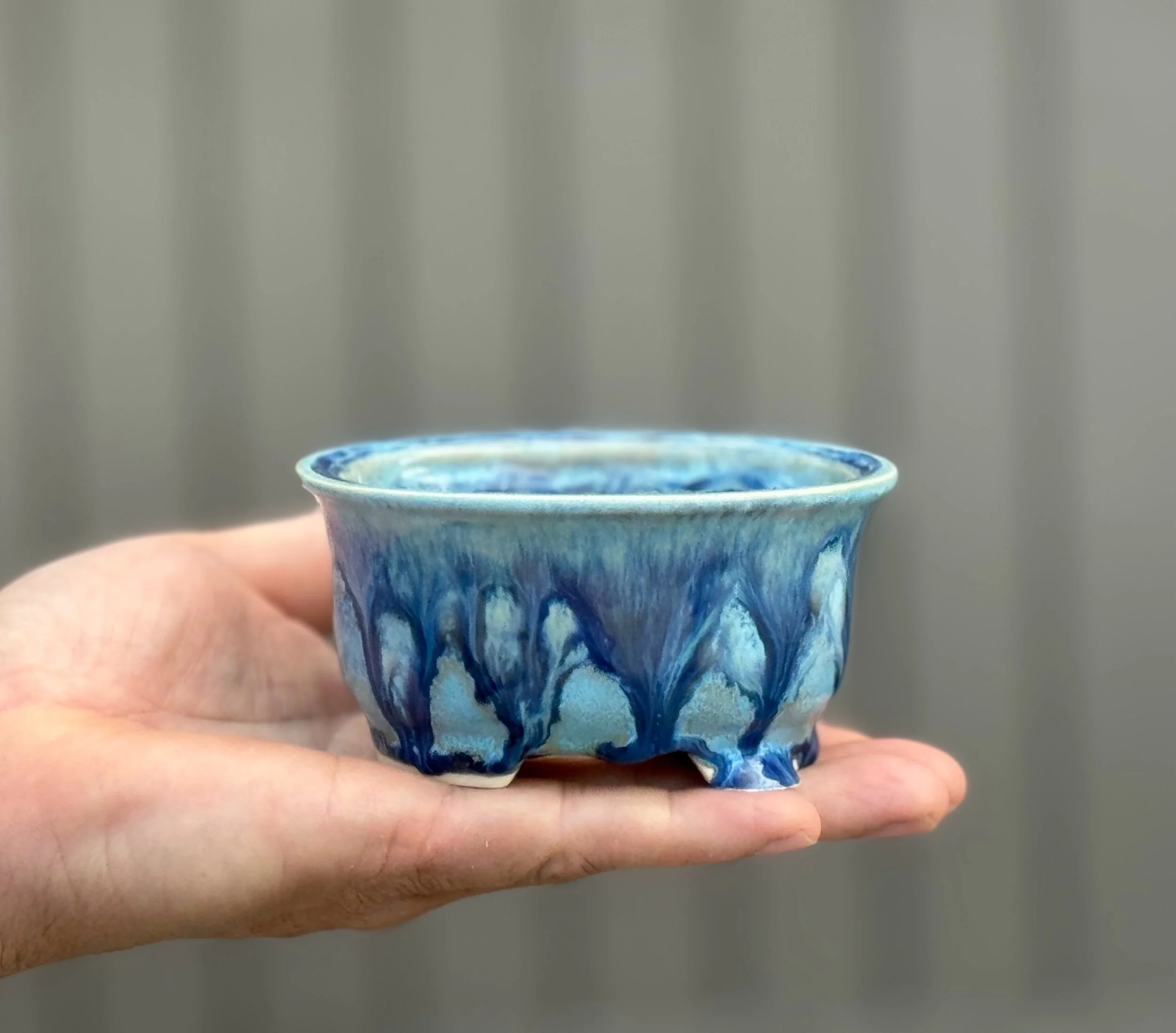 49543A76-6D3A-44C1-AD51-5F21365F5F54