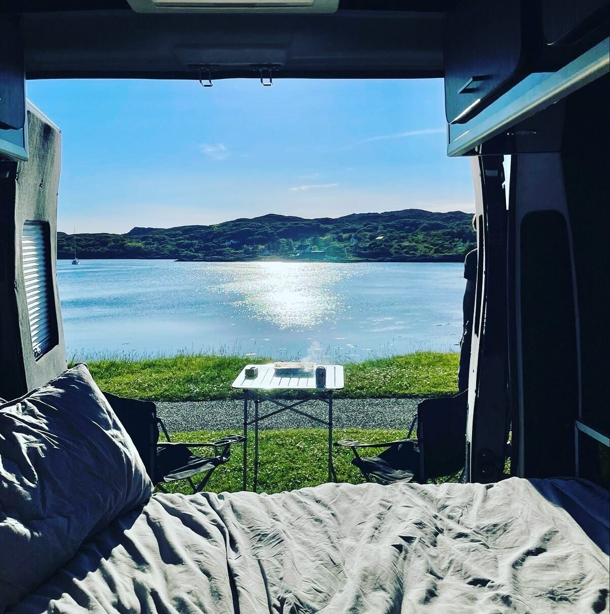 🚍☀️ Room with a view ☀️🚍 Get off the beaten track with #stormcampervans 🌊#staycationuk #scotland #lakedistrict #campervan #nc500