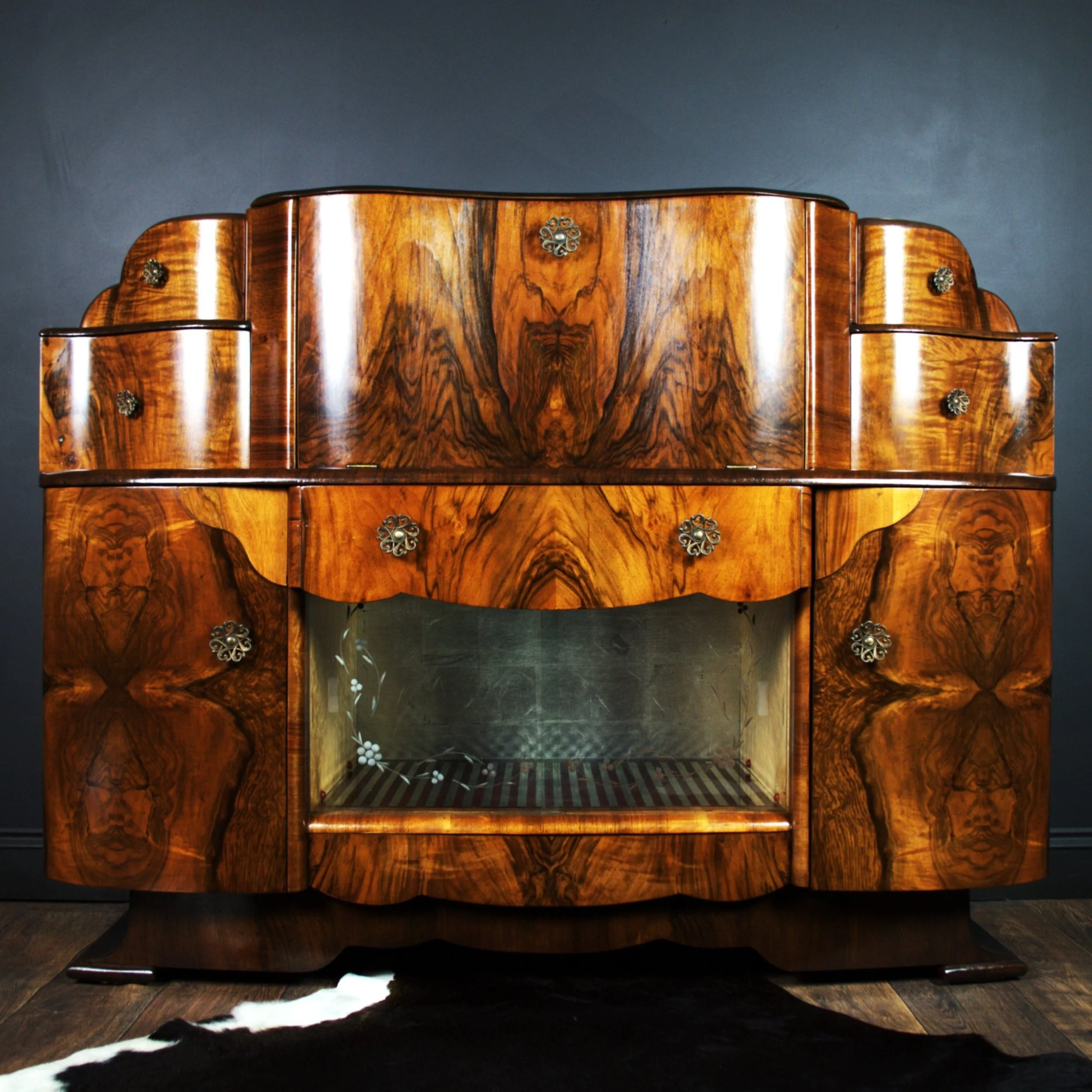 AFA HR 1950s Cocktail Cab - Copy.jpg