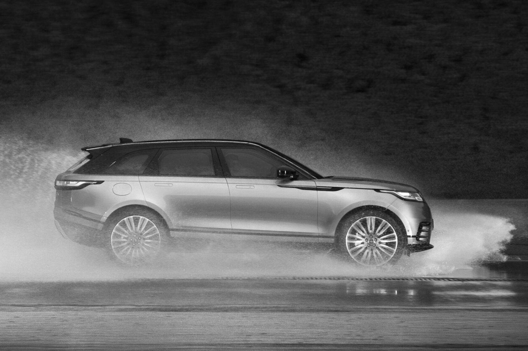 wp2182072-range-rover-velar-wallpapers.jpg