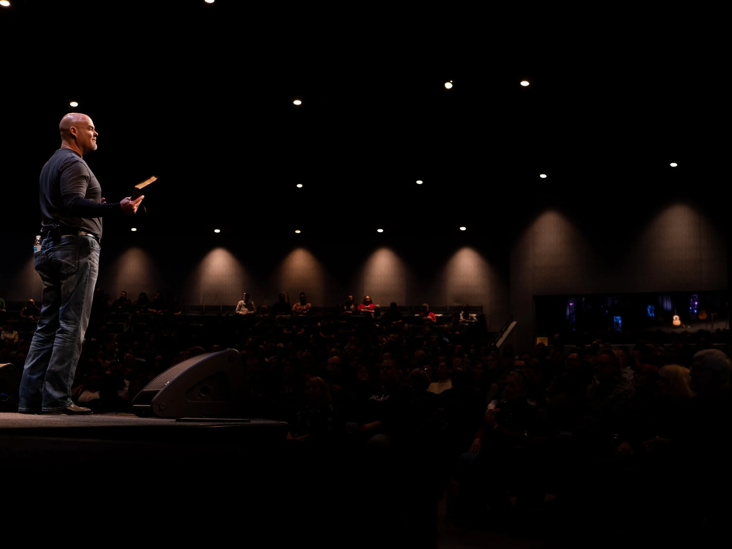 How to preach on hard (controversial) topics