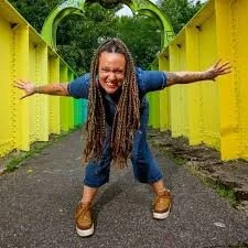 Lys Dark Gyal & Friends