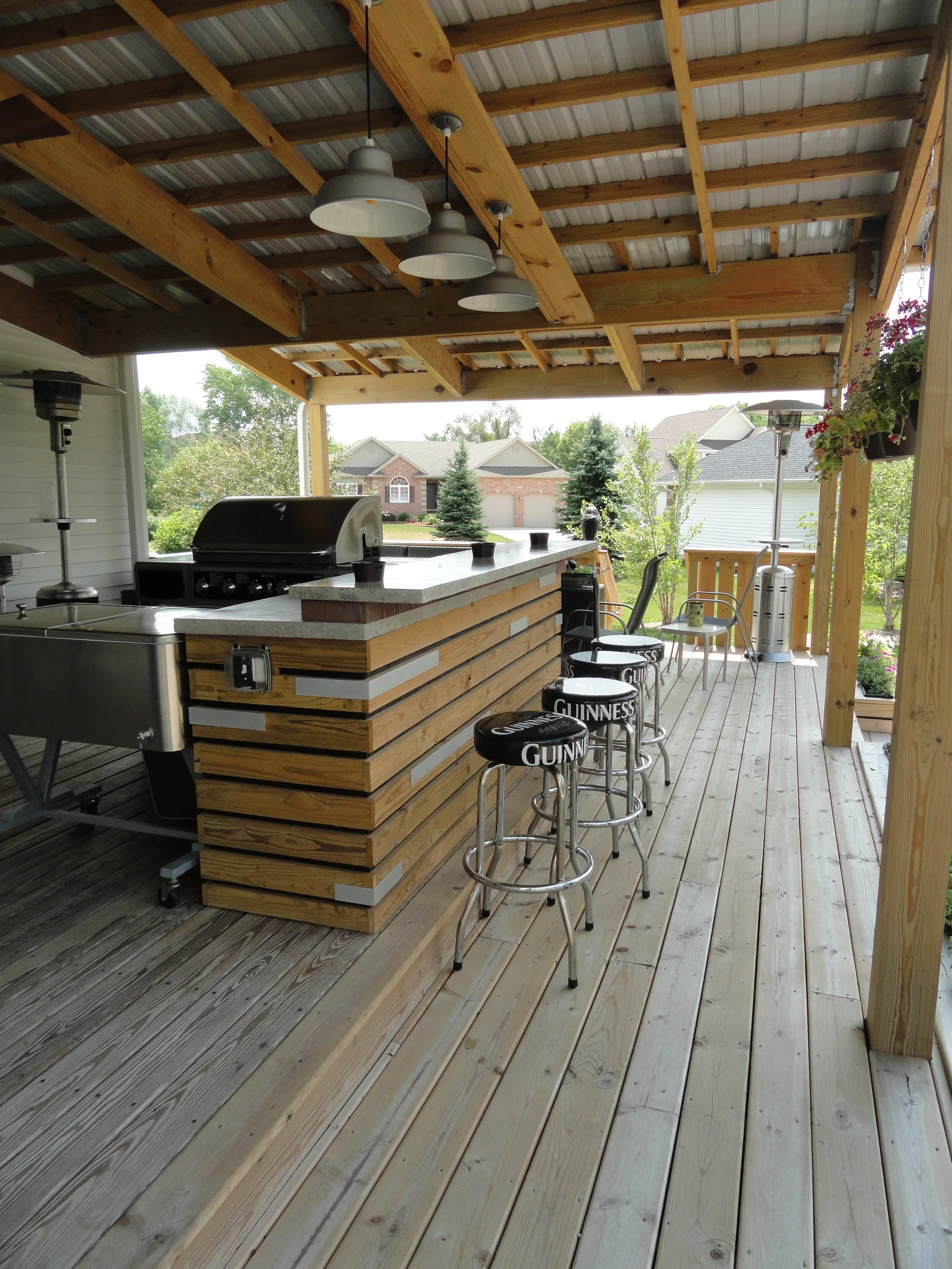 045.JPG