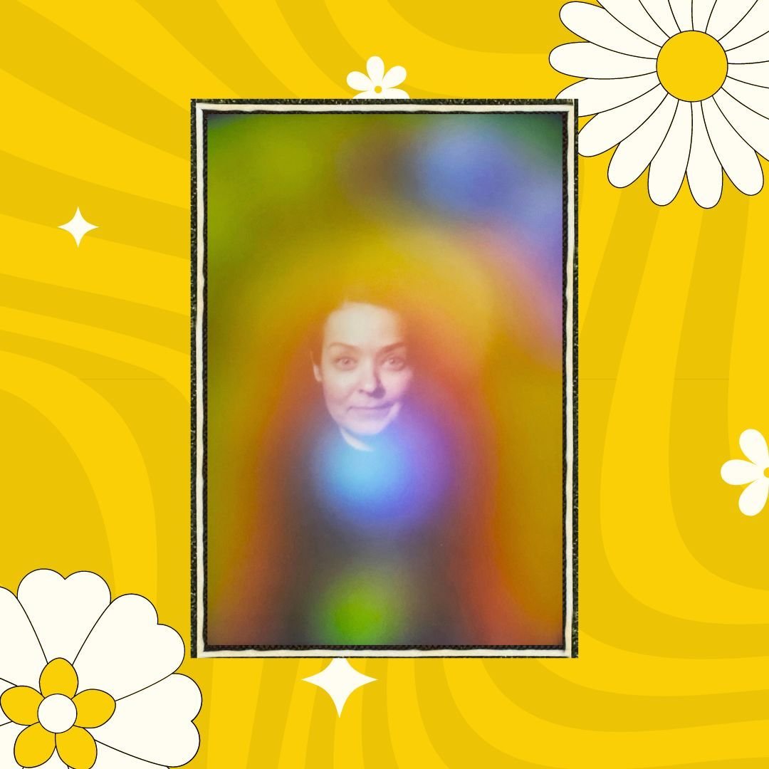 Yellow auras are often associated with creativity, optimism, and intellect. Those with yellow auras tend to have a zest for life, approaching challenges with a bright and innovative mindset. They are known for their ability to communicate effectively