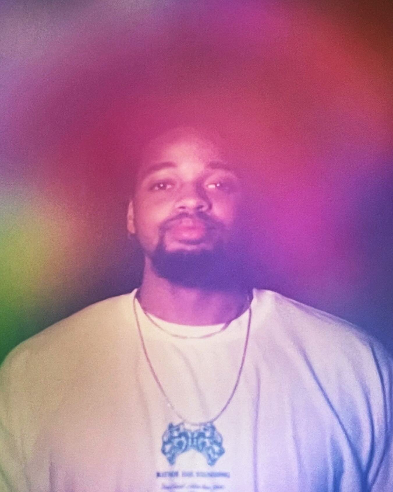 A magenta and purple aura suggests a blend of creativity, spiritual depth, and individuality. This combination often indicates someone intuitive, imaginative, and unafraid to think outside the box. It reflects a strong inner vision and a connection t