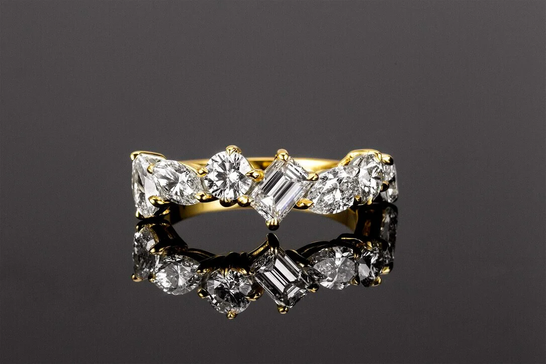 Dancing fancy shaped diamonds, yellow gold (Copy)