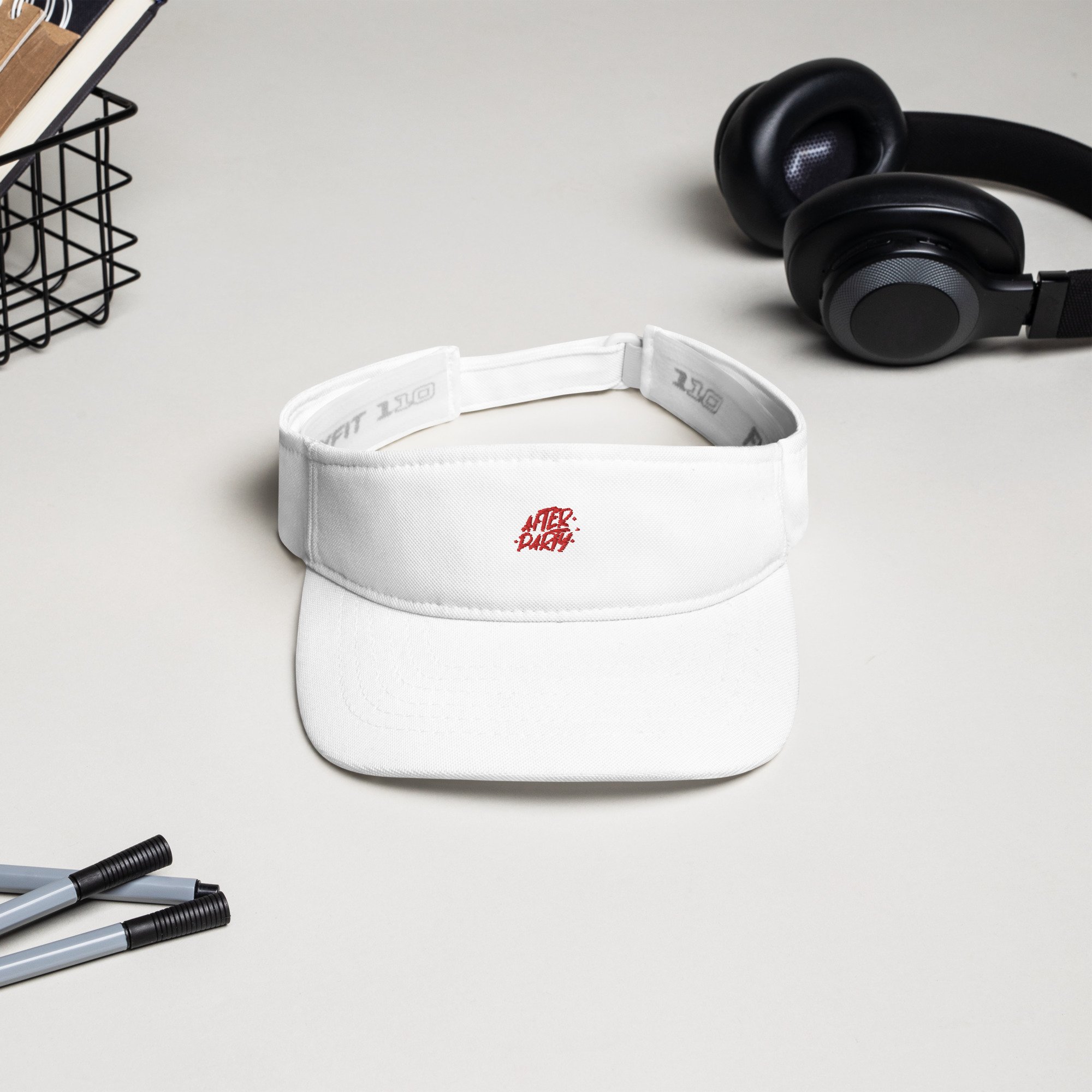 visor-white-front-64a59c39eeb10.jpg
