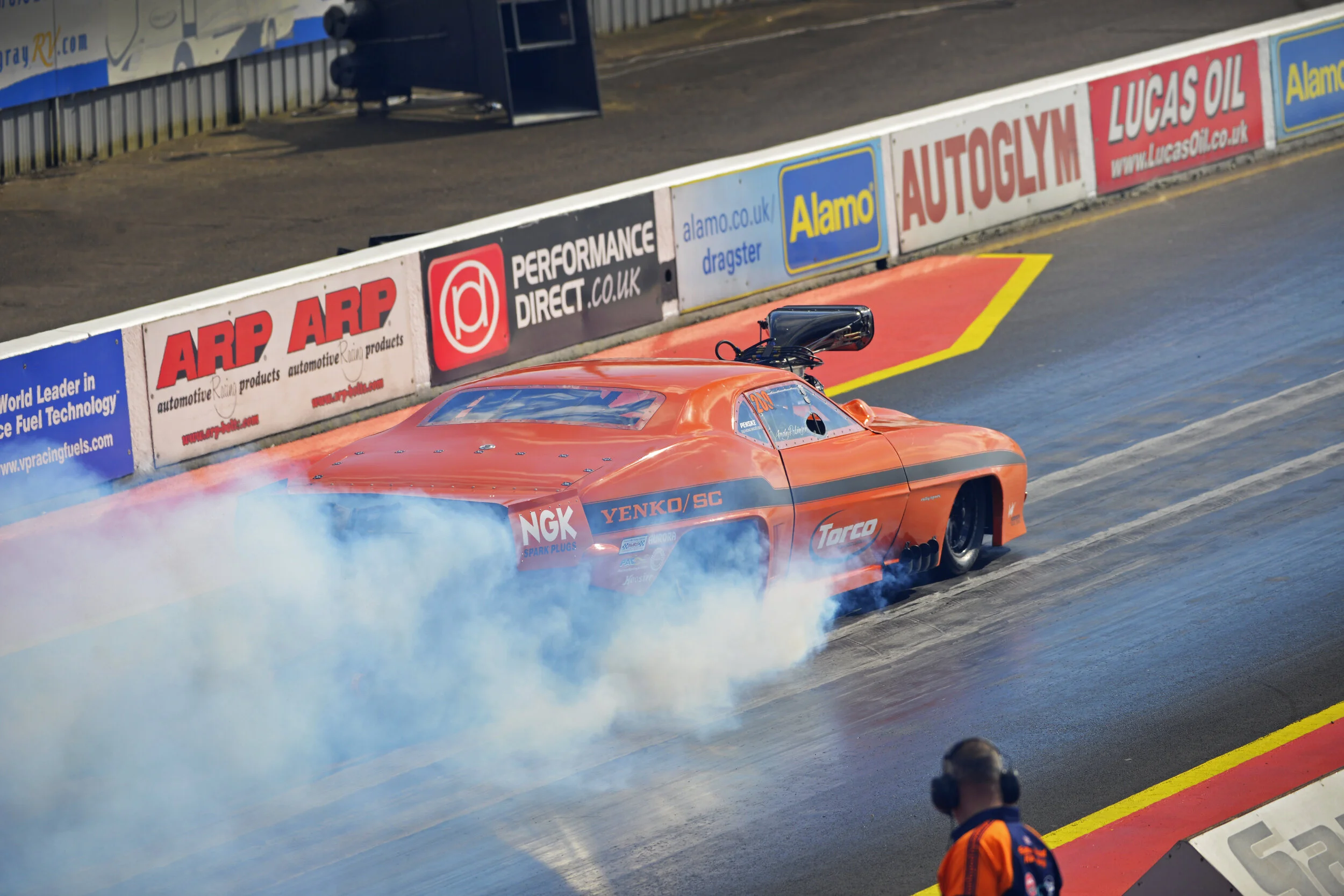 andy-robinson-orange-matt_woods_photography (9).JPG