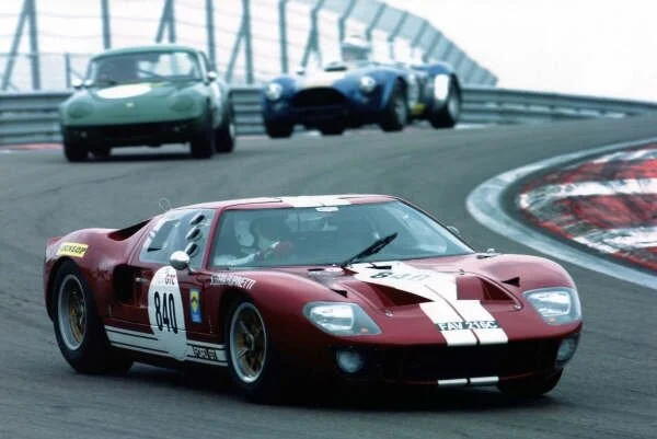 GT40_2[1].JPG