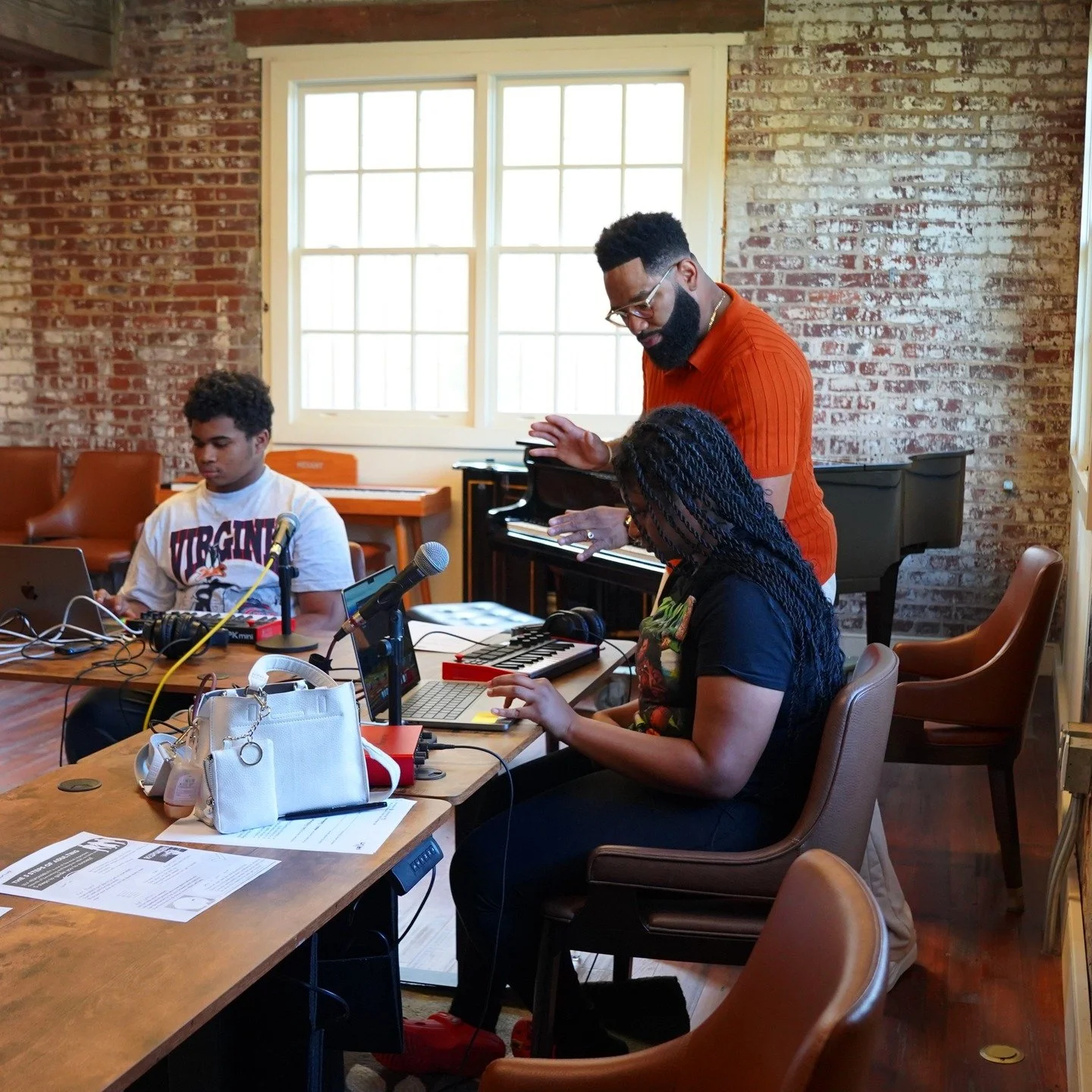 🎶 Cohort 5 is in the building! 🎶

Today we kicked off our first class of the Amplify Music Program with Cohort 5, and this group came ready to learn, explore, and create. From opening up music software for the first time to laying down their first 