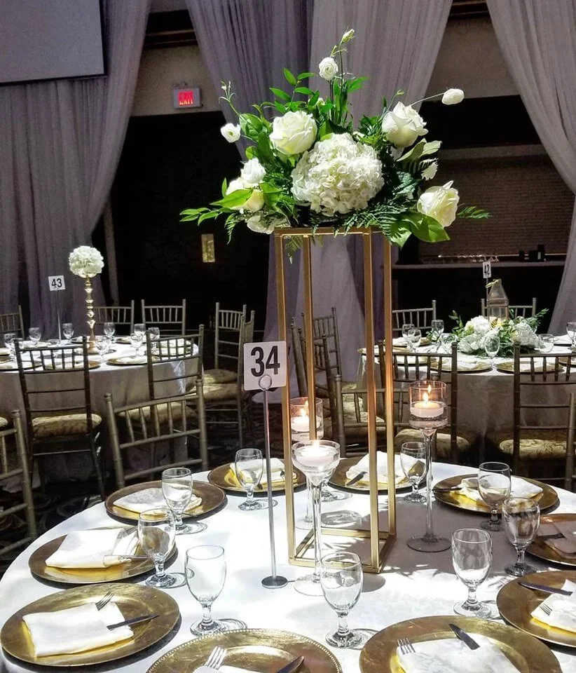 CENTERPIECE RENTALS — Princess Decor and Floral