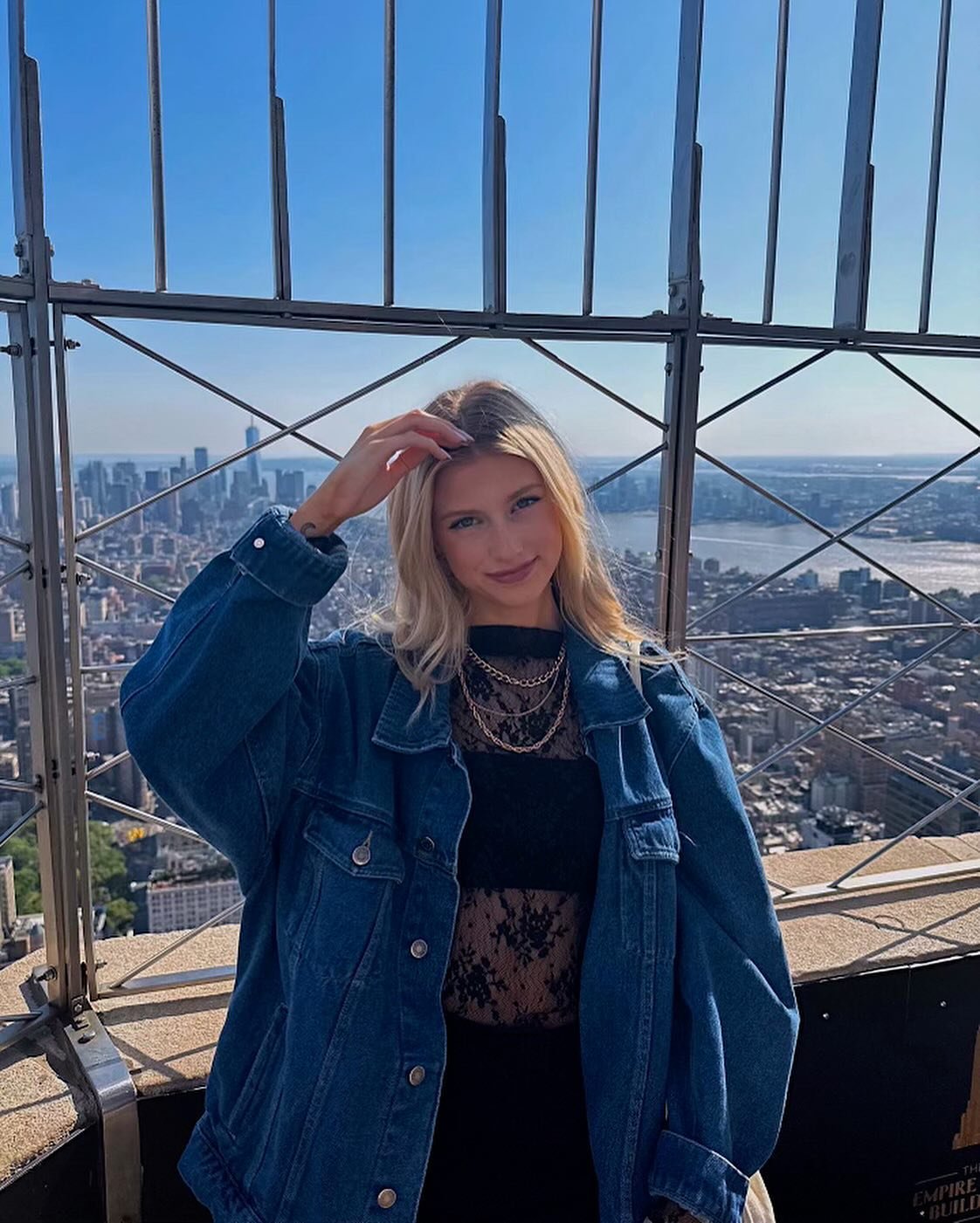 #MEMBERMONDAY and we&rsquo;re celebrating Ashtyn Riegert&rsquo;s exciting new chapter! 🌴 

Ashtyn recently landed a fantastic position with Gilli as a Trade Show Sales Associate and will be relocating to sunny Los Angeles, CA to join the LELIS team 