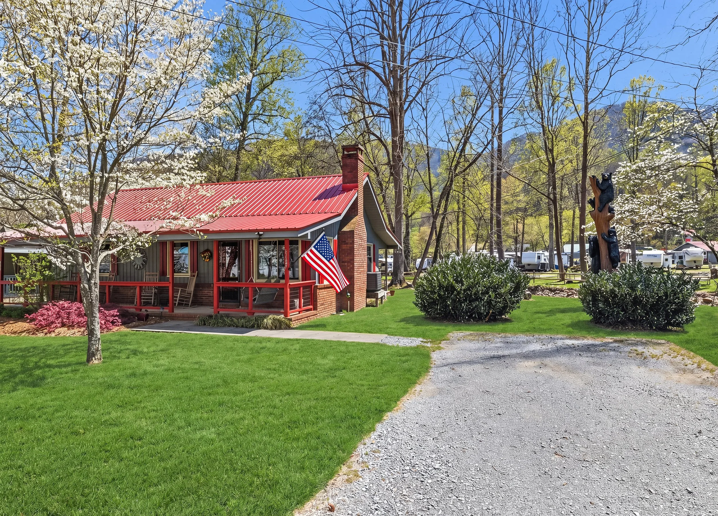 Flat parking area.  Convenient location to Maggie Valley and the surrounding area.