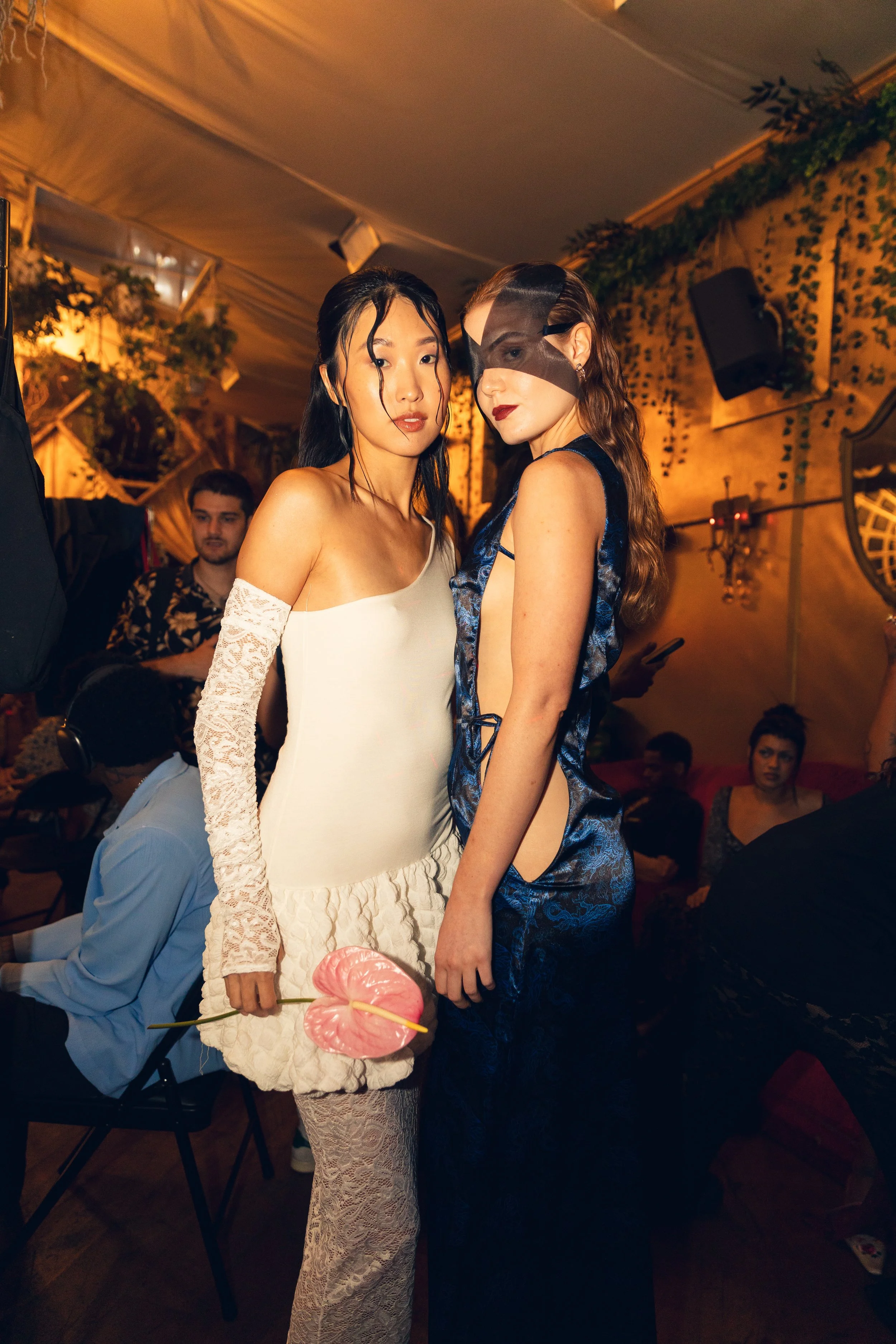 La Bloom Backstage