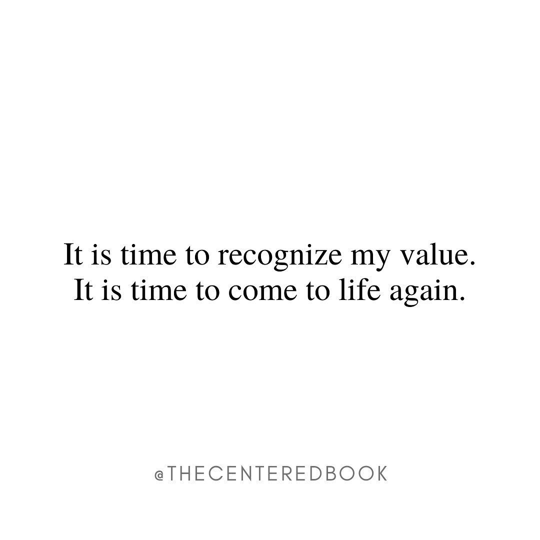It&rsquo;s time. 
⠀⠀⠀⠀⠀⠀⠀⠀⠀
#selfawareness #selfcompassion #selfempowerment #selfgrowth #purposedrivenlife 
#mindsetshift  #walkyourtruepath #personalgrowthjourney #selfgrowth #selfhelpquotes #selflovequotes #soulwork #staygrounded #youareenough #bel
