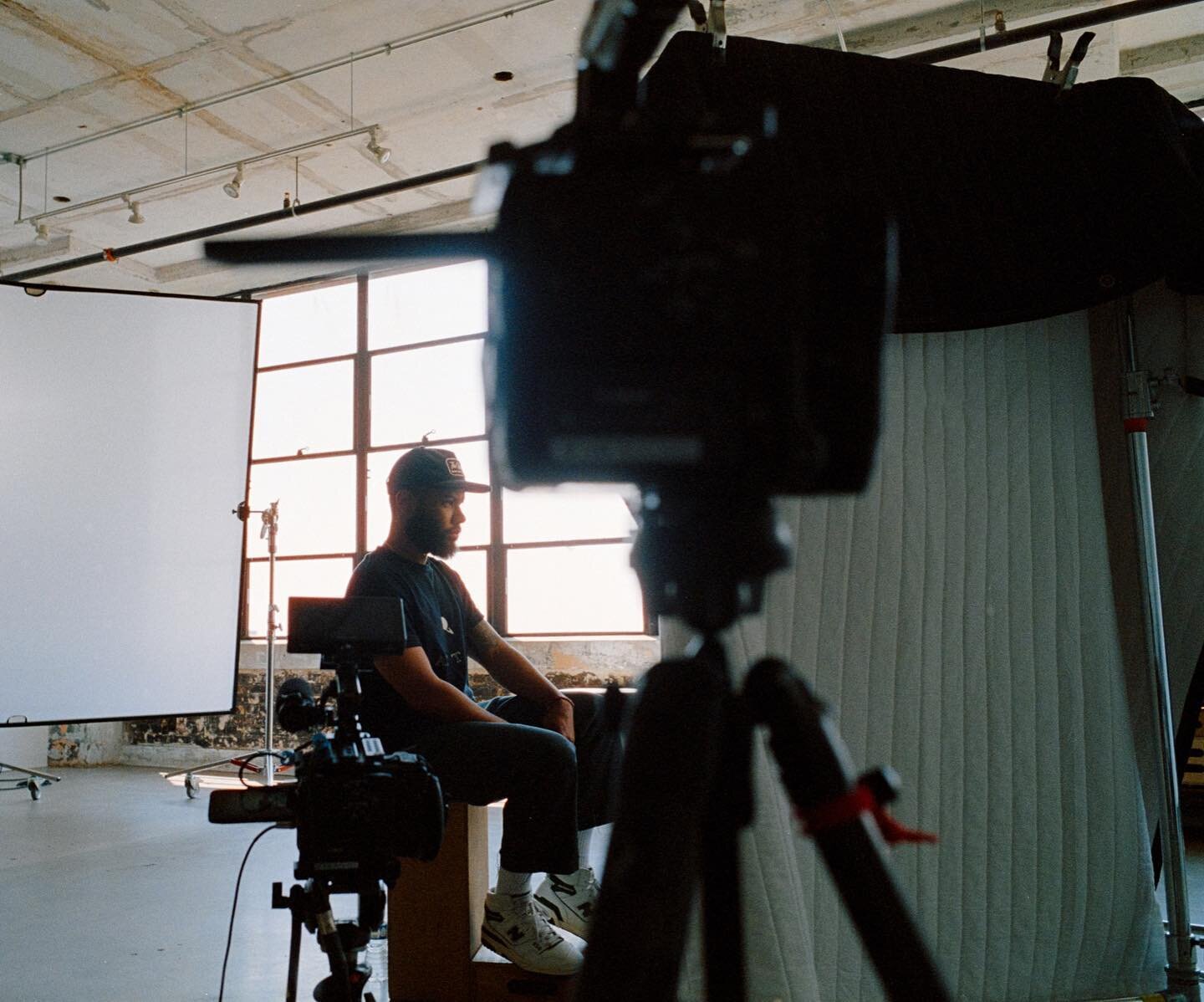 Our very own @nolis on set in in the studio this week. 

Photo: @geneyoon