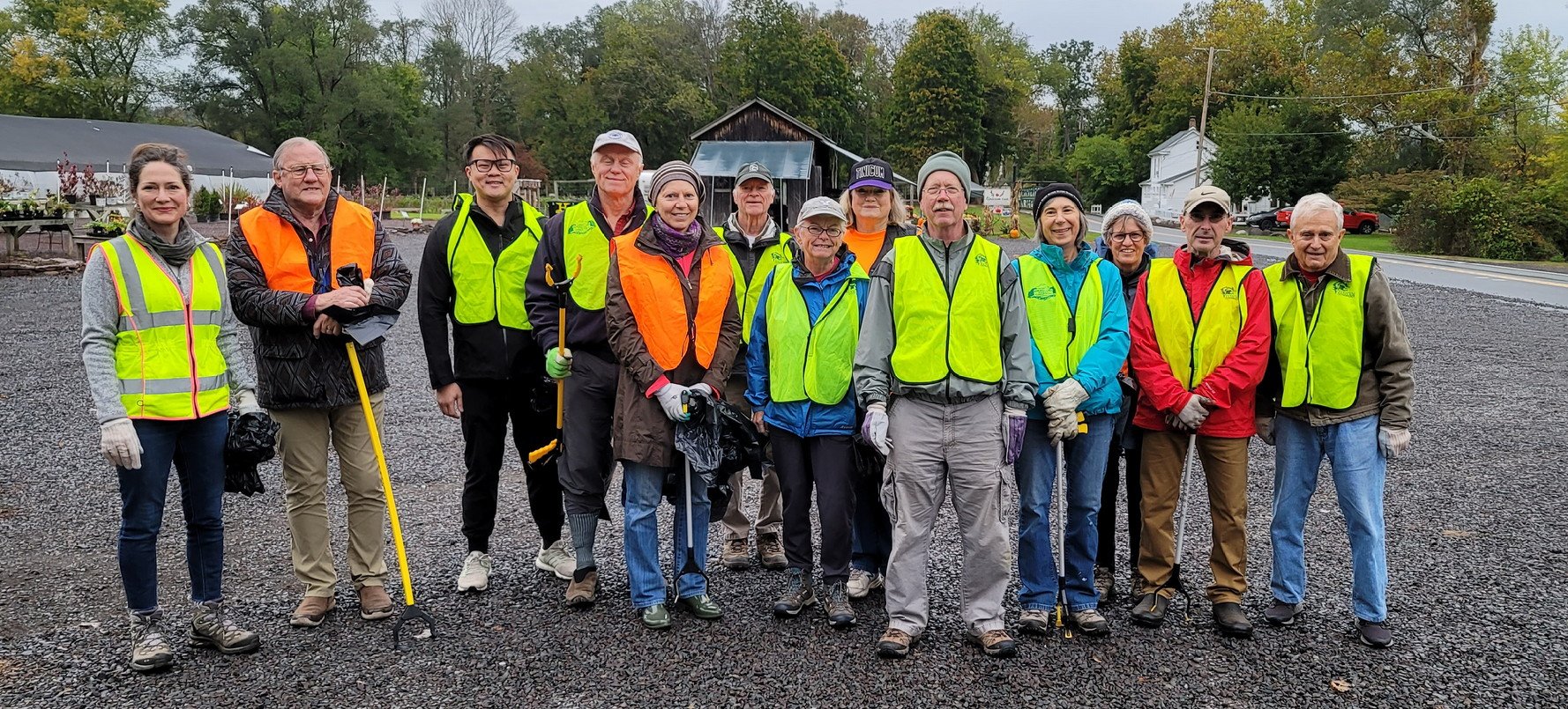 river cleanup crew October 2021.jpg