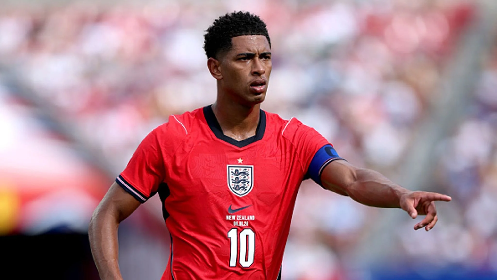 Jude Bellingham in action for England at the FIFA World Cup 2026 — a player channelling competitive edge and pressure into performance, analysed through a psychology lens by Kevin George of Soccology