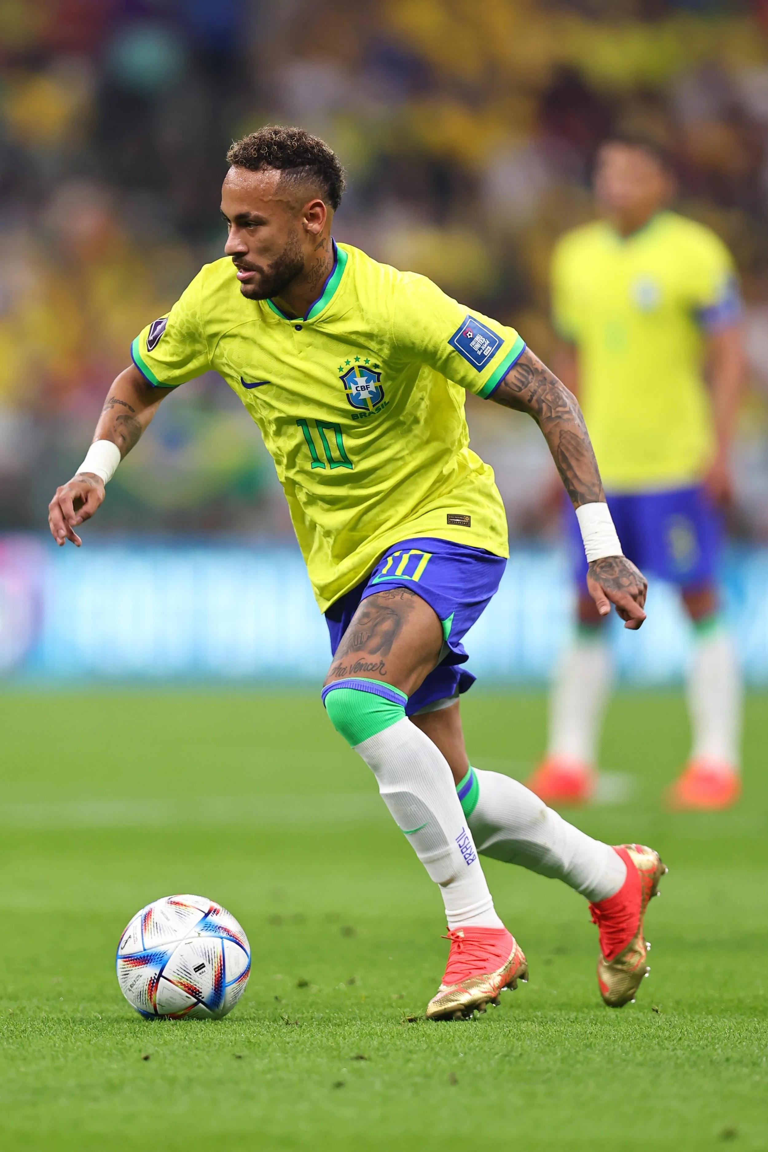 Neymar jr Ronaldo Fenômeno in yellow and green Seleção kit
