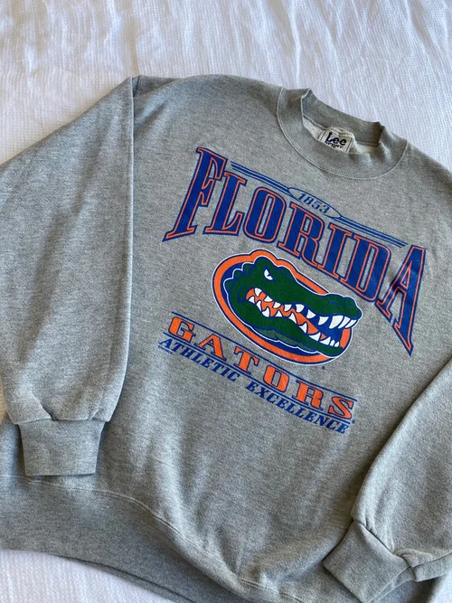 Uf crewneck hot sale