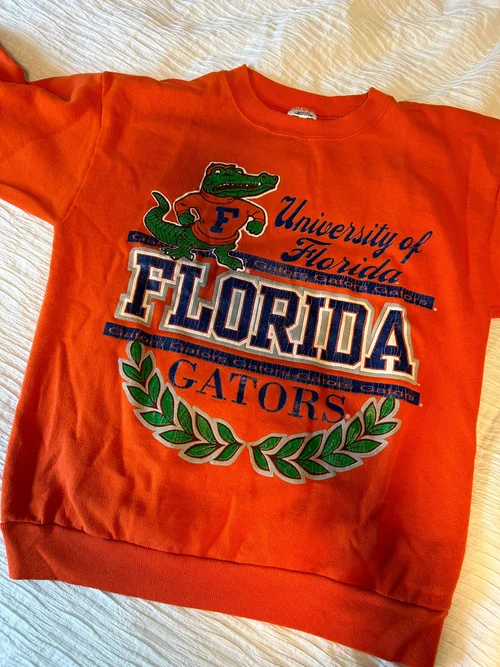 vintageU - Vintage UF Clothes