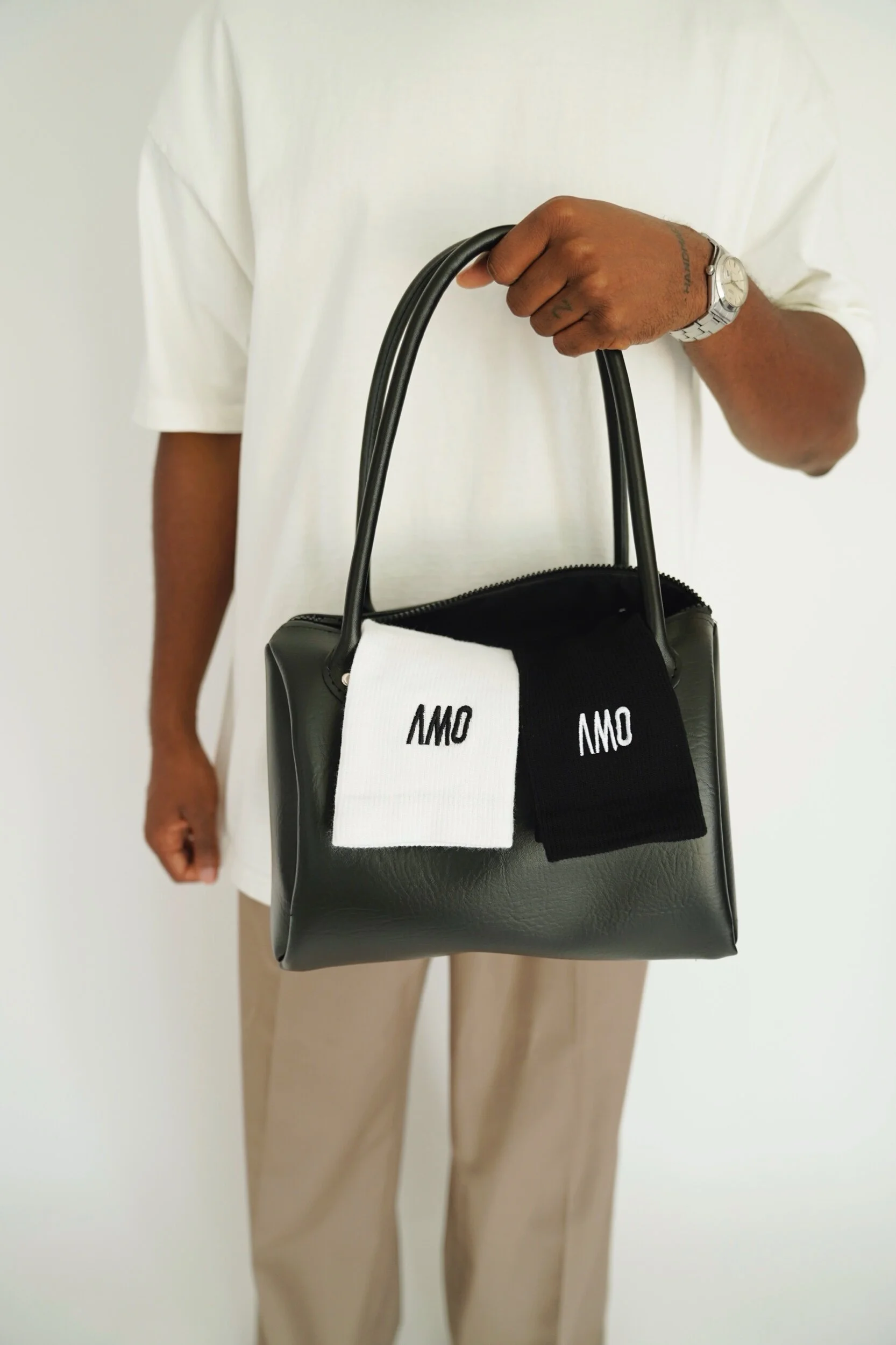 9B8F56D0-07E8-4093-BDFE-7007AEE73317