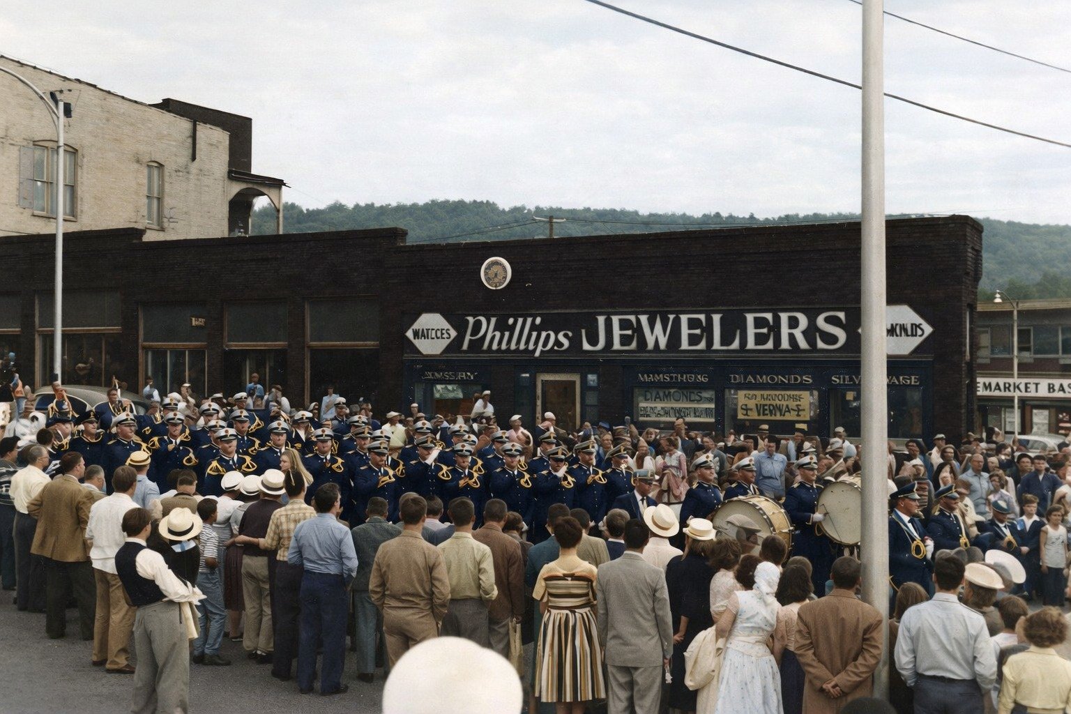 phillips jewelers market street.jpg