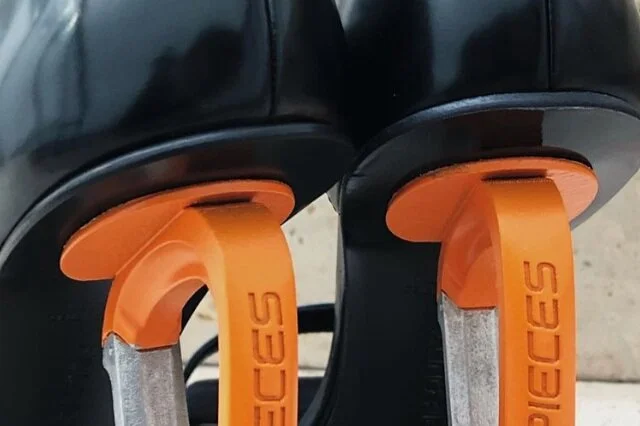 Filling Pieces “Carabiner Heels”