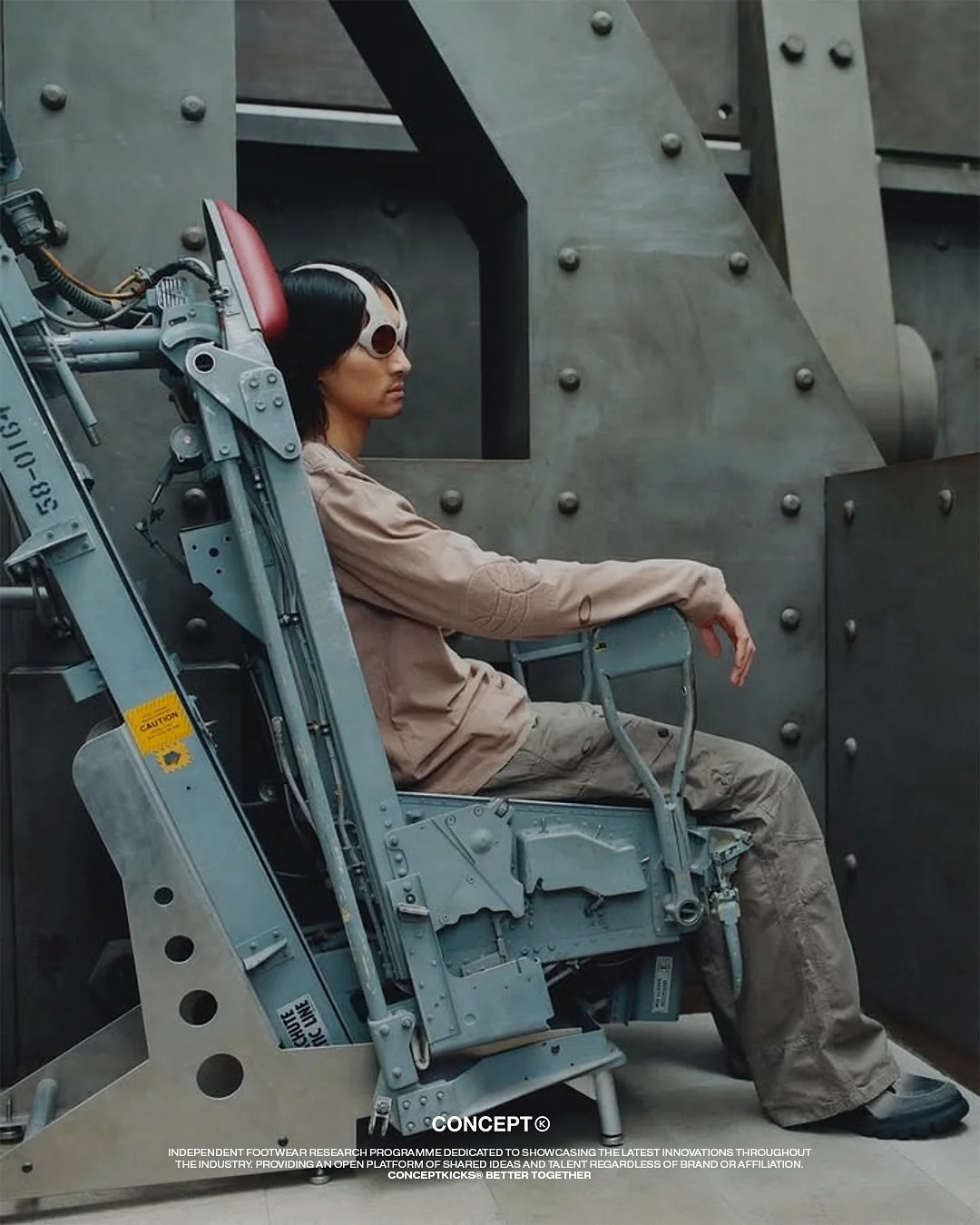 Piet &times; Oakley :: Hoof Sneakers

@piet_org and @oakley expand their partnership with a collection built around the conversation between past and future. The sneaker pairs a gradient upper and asymmetric lacing with Oakley&rsquo;s classic Nail so