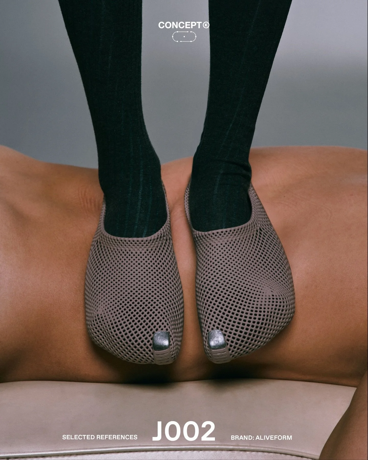 (J)ournal &rarr; ALIVEFORM SS26 DERMIS

A look into the design and development of Aliveform&rsquo;s latest 3D printed footwear systems.

DERMIS draws from the way the body heals - where the dermis restructures beneath the surface, forming raised, unp