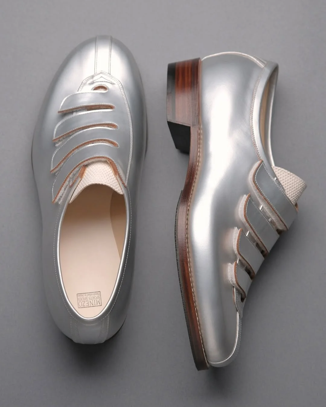 Between The Lines 028 : Minezo Sports Shoes