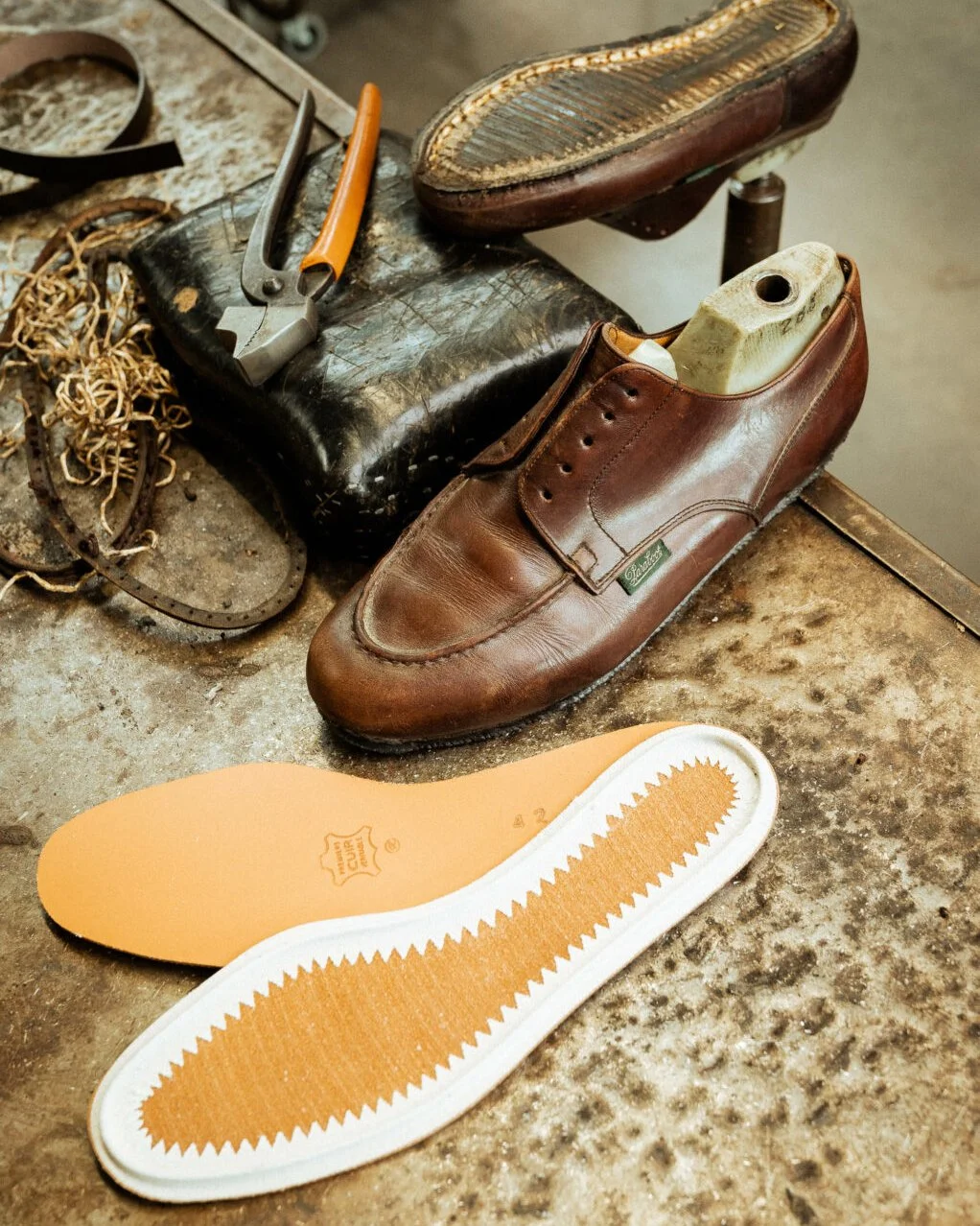 reparation-chaussure-53-1022x1536.jpg