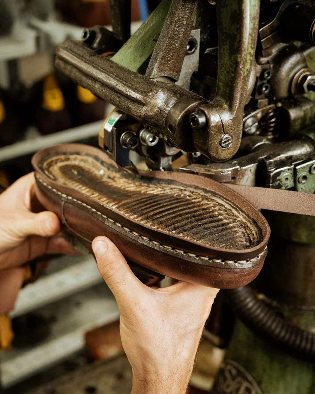reparation-chaussure-71-1022x1536.jpg