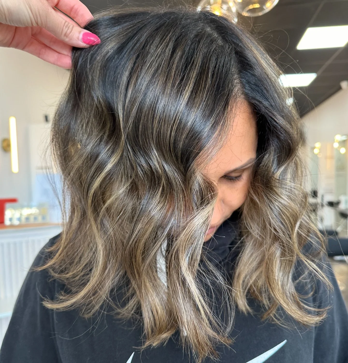 ✨N I G R I D✨ wish I remembered a before picture! She hasn&rsquo;t colored since I last colored her many years ago, so she was all brunette! Obsessed with our results #HairByAmanduhh @havensalonny ⠀ &bull;⠀
⠀
&bull;⠀
⠀
&bull;⠀
⠀
&bull;⠀
⠀
&bull;
⠀
&b