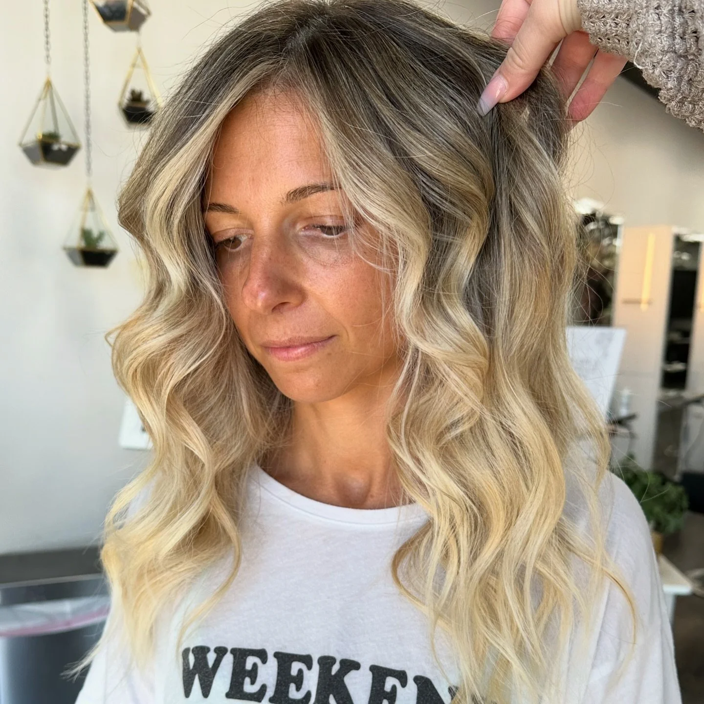 ✨D A N I E L L E ✨ summertime fine #HairByAmanduhh @havensalonny ⠀ &bull;⠀
⠀
&bull;⠀
⠀
&bull;⠀
⠀
&bull;⠀
⠀
&bull;
⠀
&bull;⠀
#modernsalon #longislandny #saloneducation #behindthechair #hair #salonlife #beauty #hairstyle #haircolorists #haircolor #have
