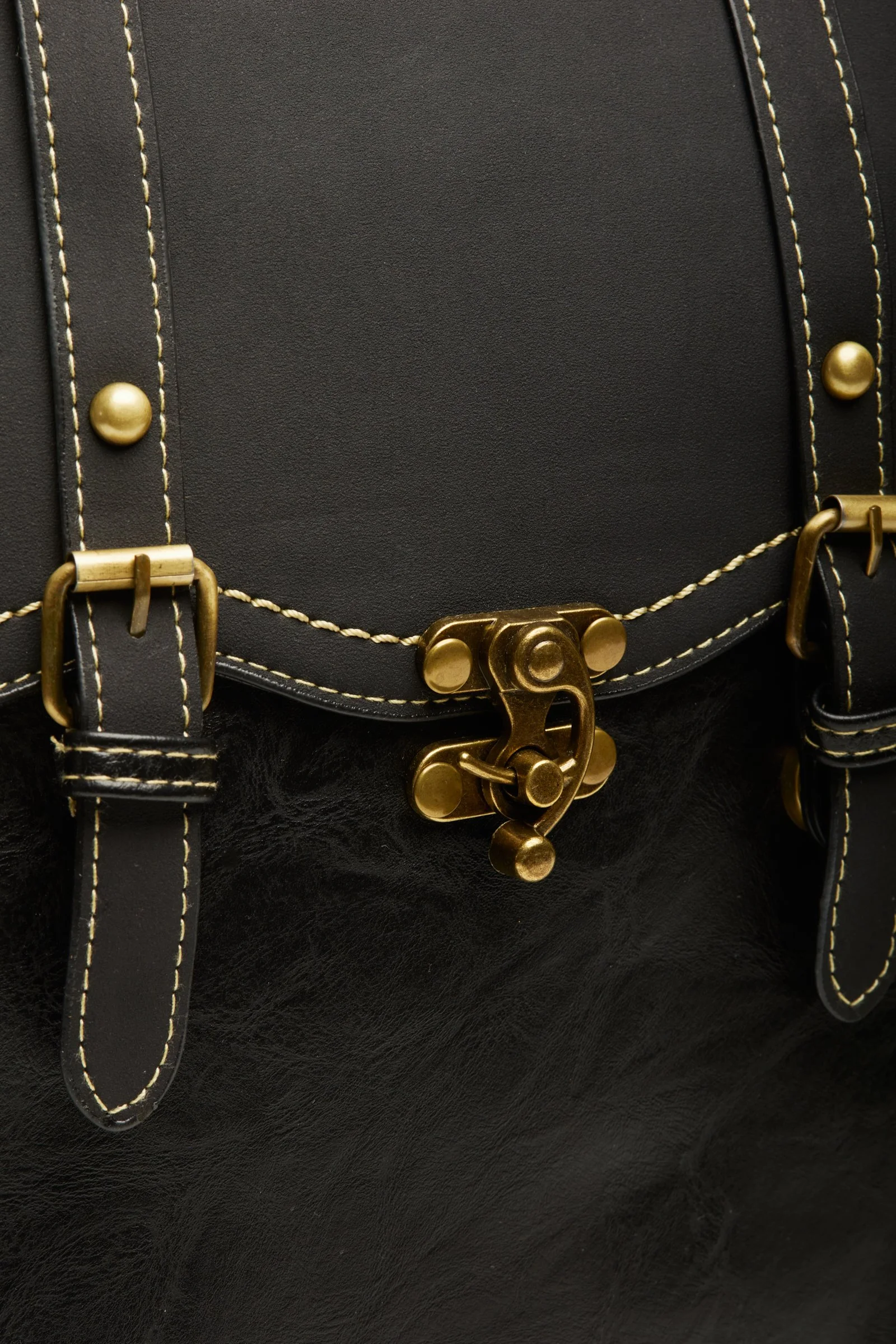 FinalImagesRetroBagCanada1221WebSize (1).jpg