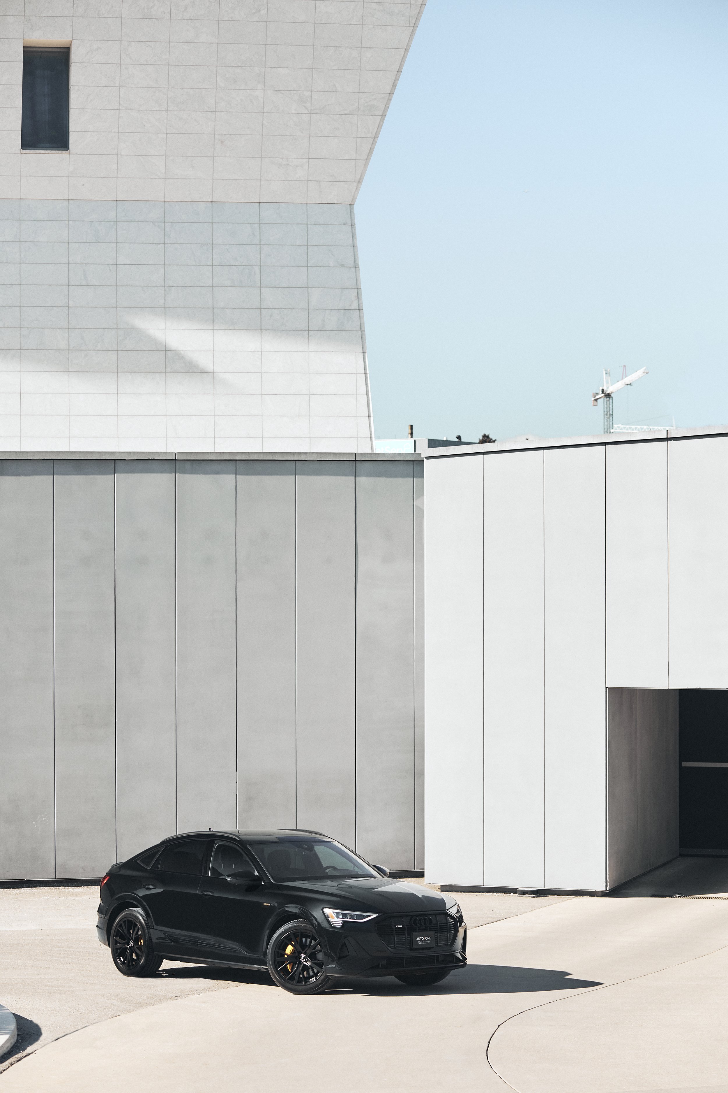 AUDI E-TRON 6.jpg