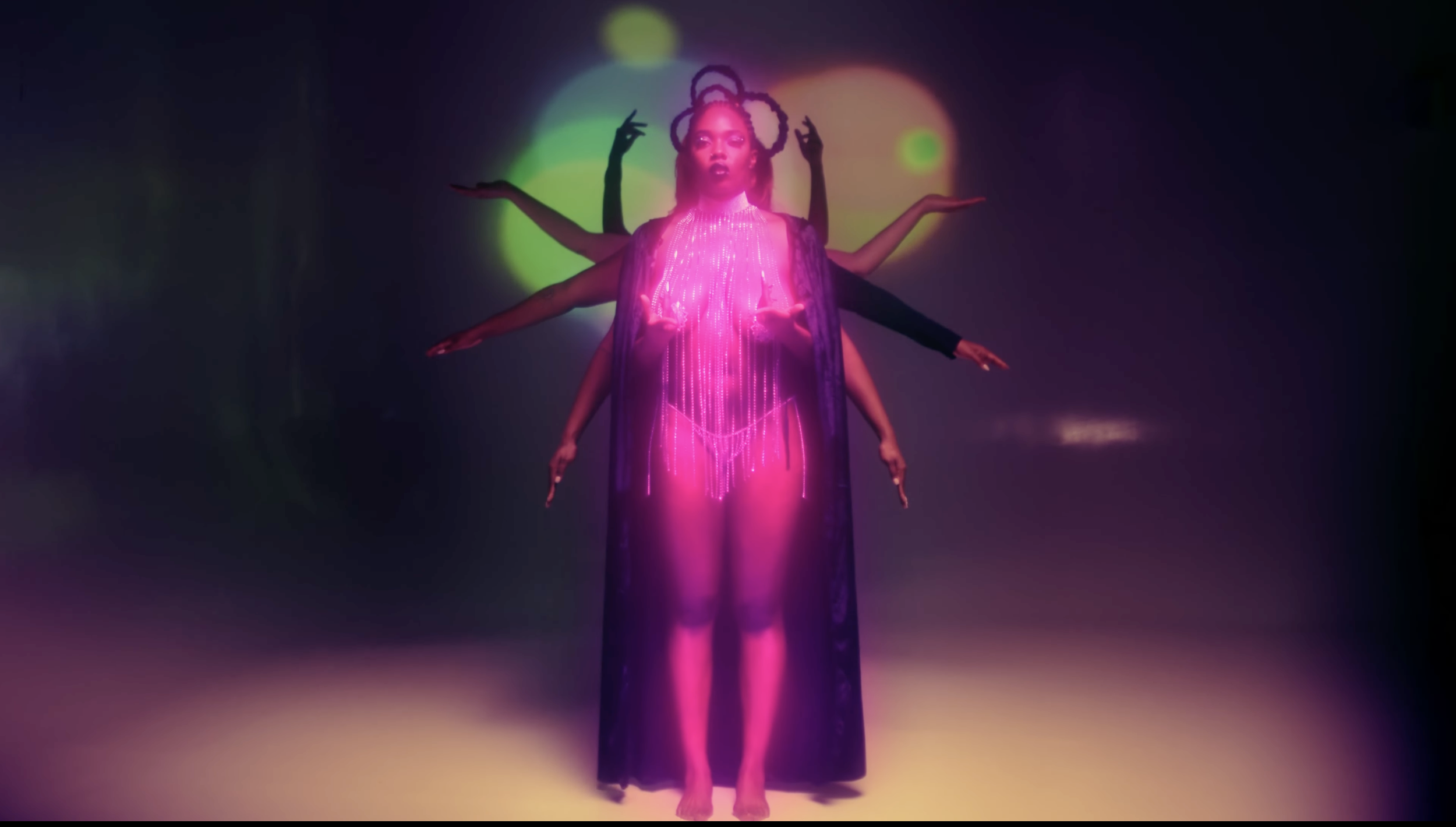 Shawnee Dez - INSIDE (Official Video)