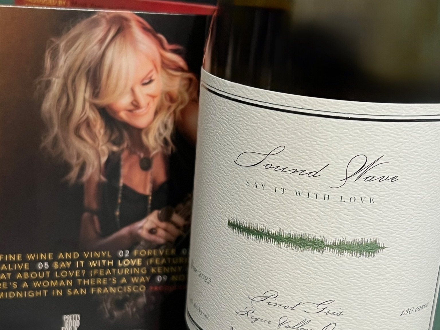 2022 Sound Wave Rogue Valley, Oregon Pinot Gris