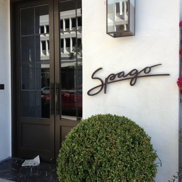 Restaurant Spago Beverly Hills 2.jpg