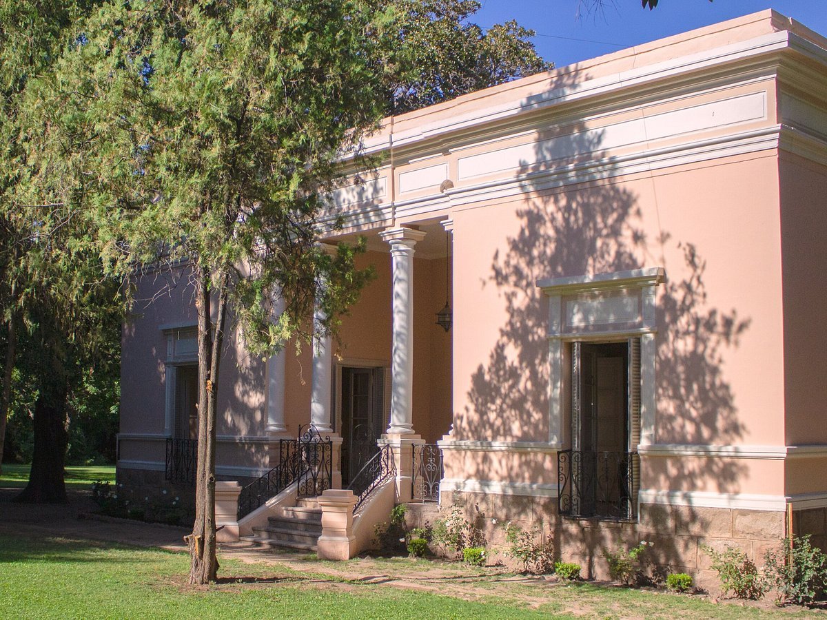 Scenes From Our Recon Visit8.jpg