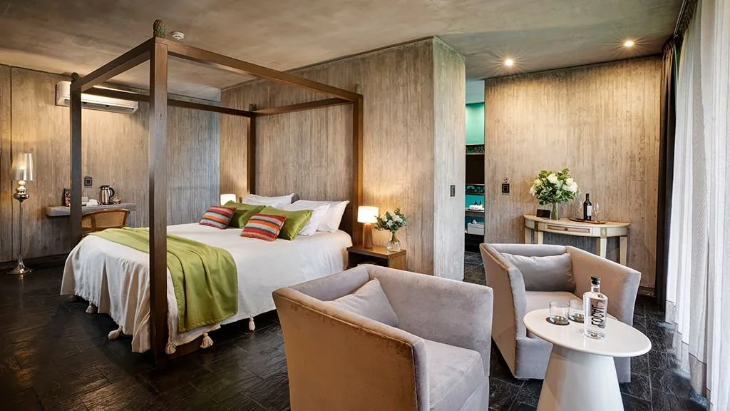 Your 5-Star Accommodations6.jpg