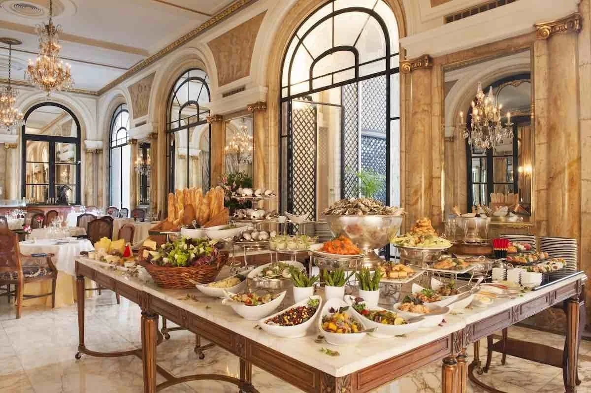 Alvear-Palace-Buffet.jpg