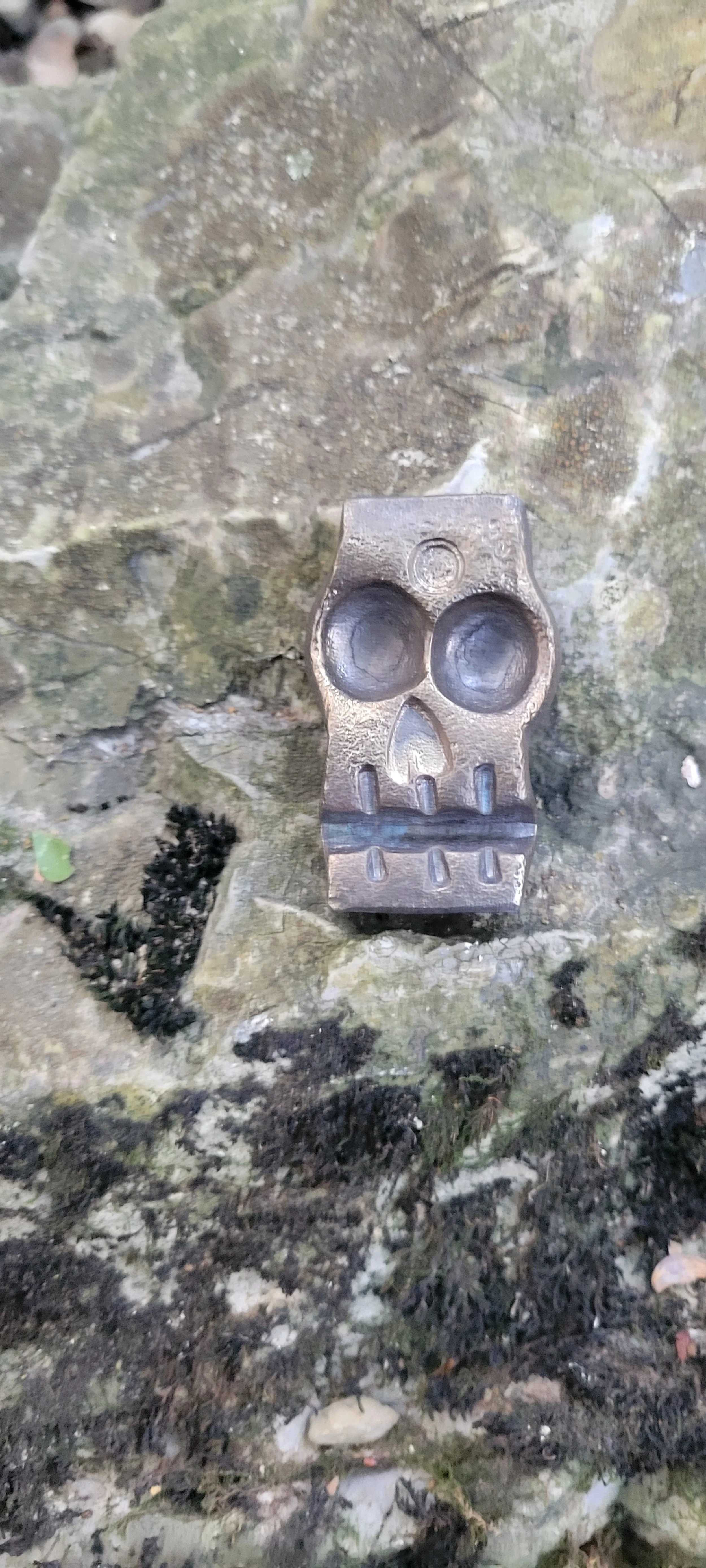 Skull Buddy 006