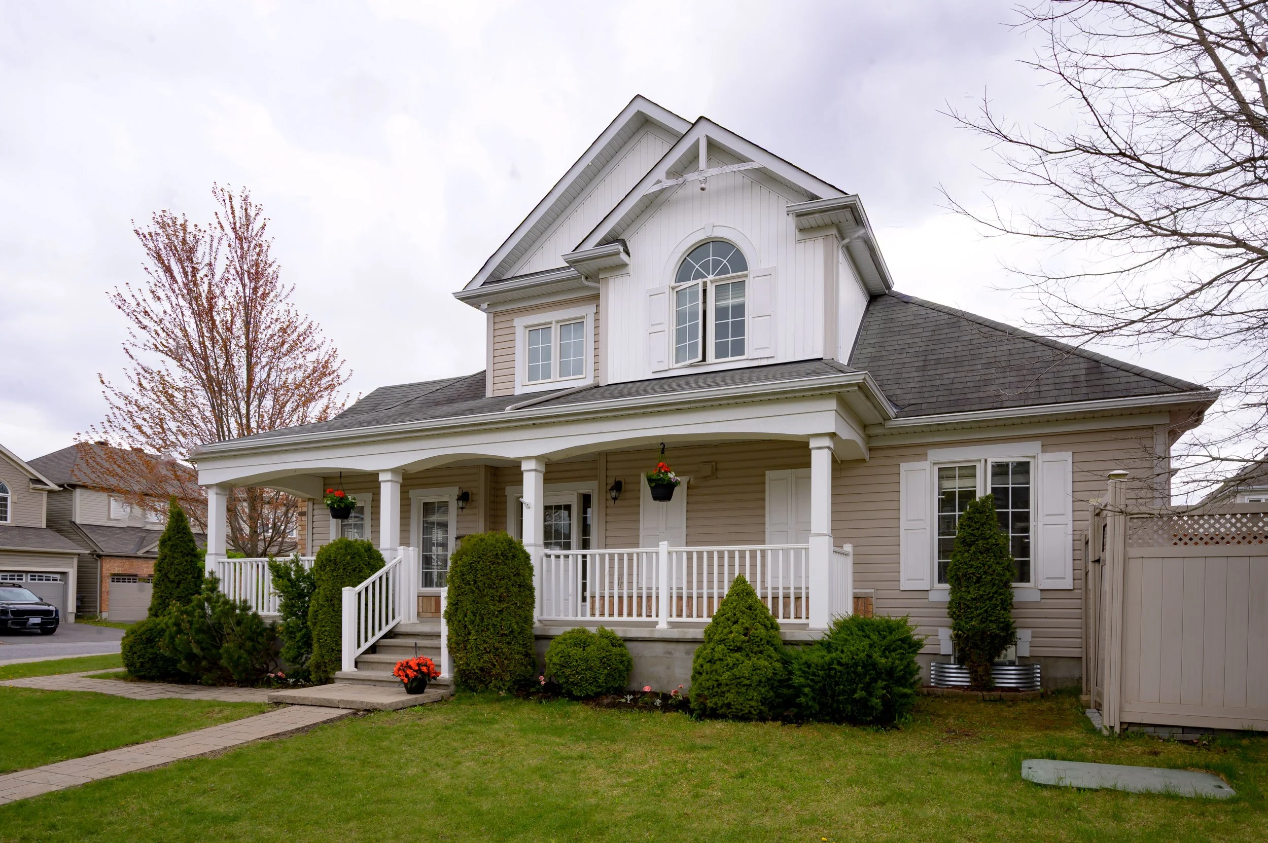 106forestwaterway-2026-housephotos-05.jpg