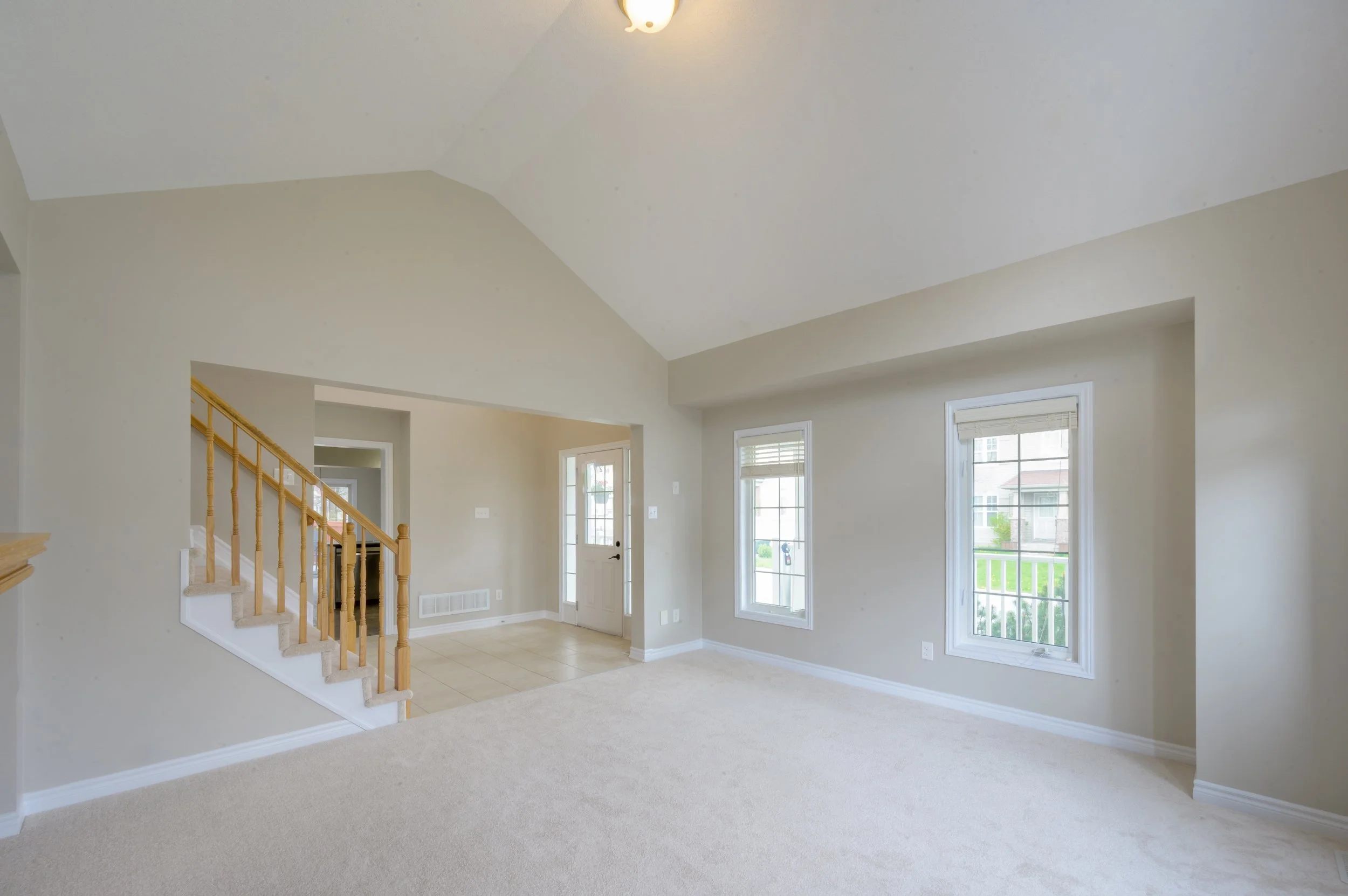 106forestwaterway-2026-housephotos-13.jpg