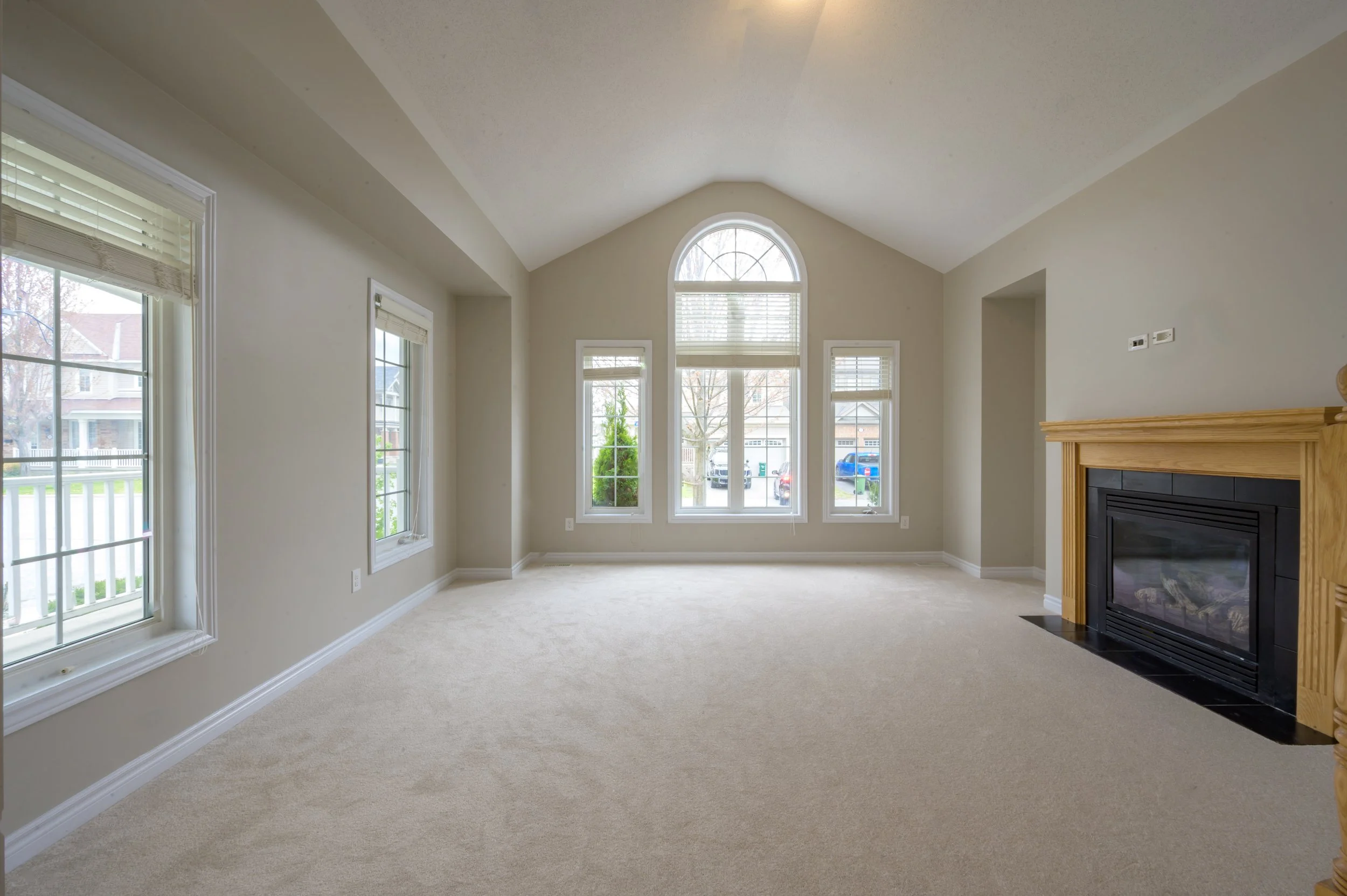 106forestwaterway-2026-housephotos-11.jpg